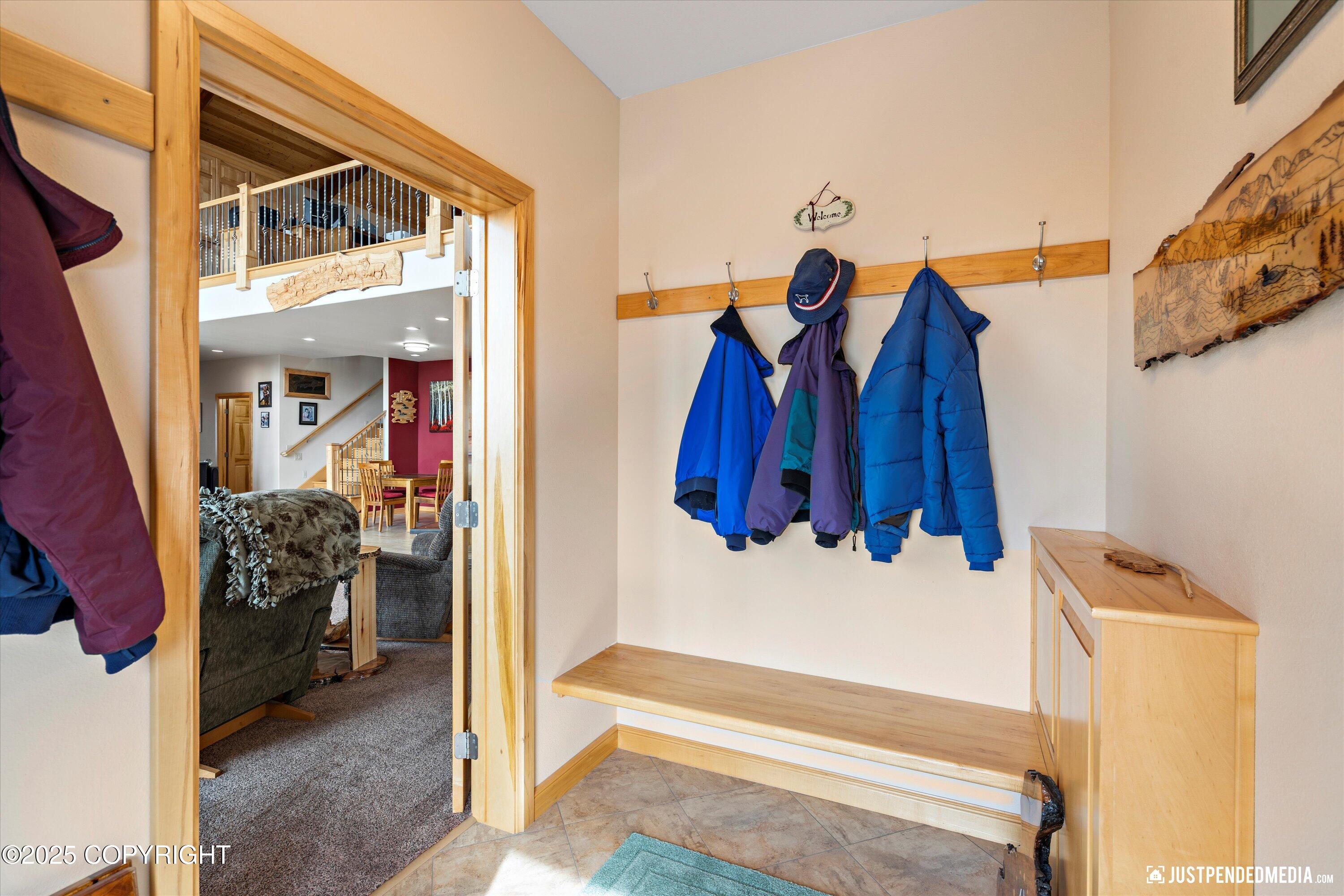 Eagle River, Alaska, 99577, United States, 4 Bedrooms Bedrooms, ,5 BathroomsBathrooms,Residential,Active,1849197
