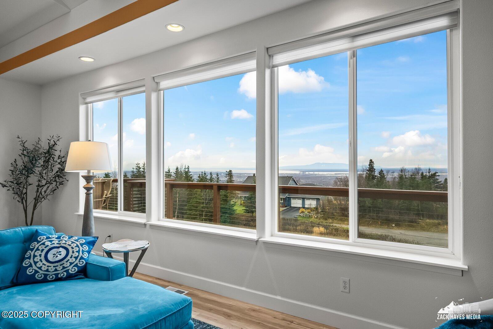 Anchorage, Alaska, 99507, United States, 4 Bedrooms Bedrooms, ,4 BathroomsBathrooms,Residential,Active,1965789