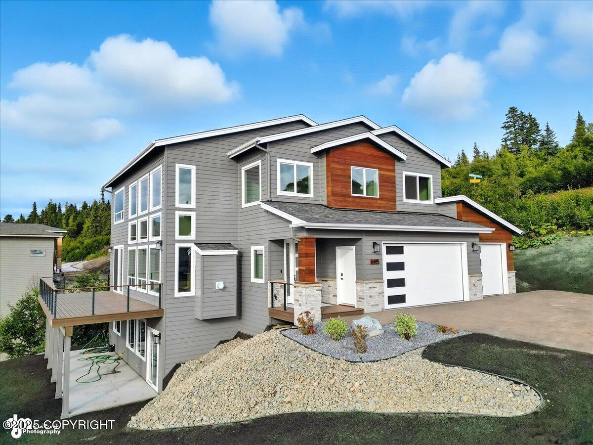 Anchorage, Alaska, 99516, United States, 5 Bedrooms Bedrooms, ,4 BathroomsBathrooms,Residential,Active,1922284