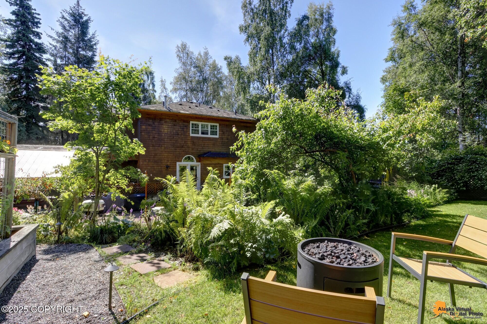 Anchorage, Alaska, 99501, United States, 4 Bedrooms Bedrooms, ,5 BathroomsBathrooms,Residential,Active,1920233