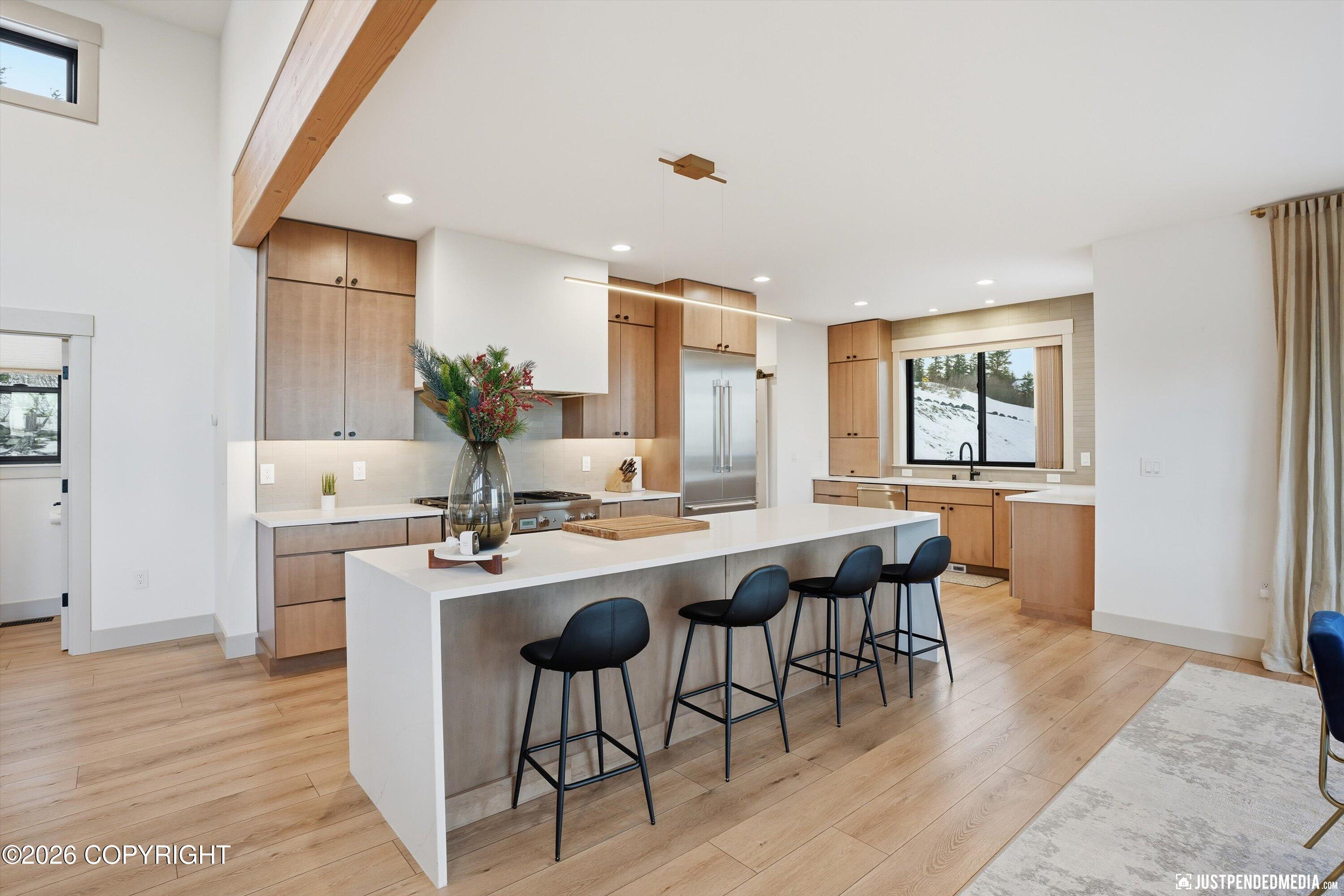 Anchorage, Alaska, 99516, United States, 4 Bedrooms Bedrooms, ,6 BathroomsBathrooms,Residential,Active,2011878