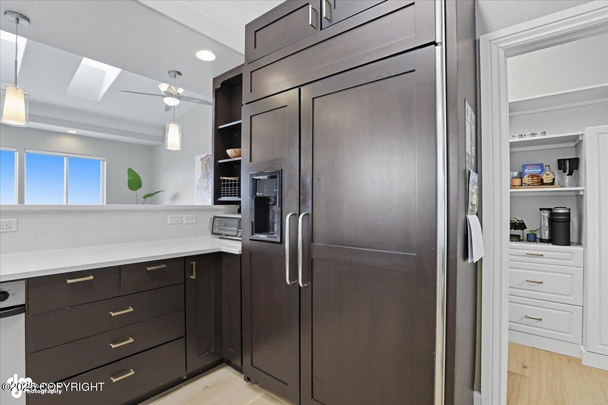 Anchorage, Alaska, 99516, United States, 4 Bedrooms Bedrooms, ,4 BathroomsBathrooms,Residential,Active,1941353