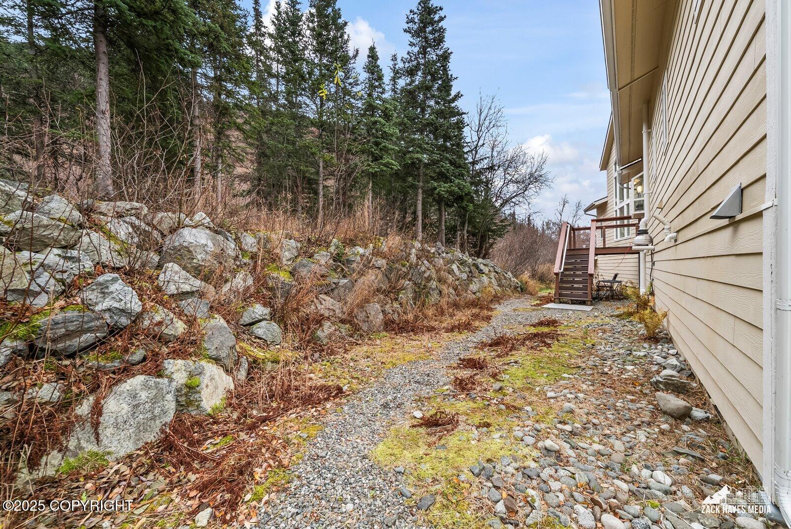 Anchorage, Alaska, 99507, United States, 4 Bedrooms Bedrooms, ,4 BathroomsBathrooms,Residential,Active,1965789