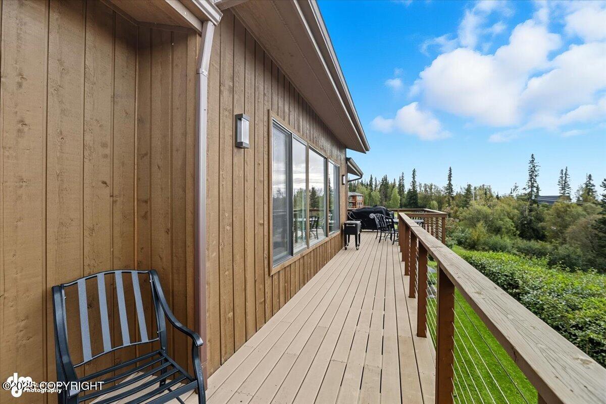 Anchorage, Alaska, 99516, United States, 4 Bedrooms Bedrooms, ,4 BathroomsBathrooms,Residential,Active,1941353