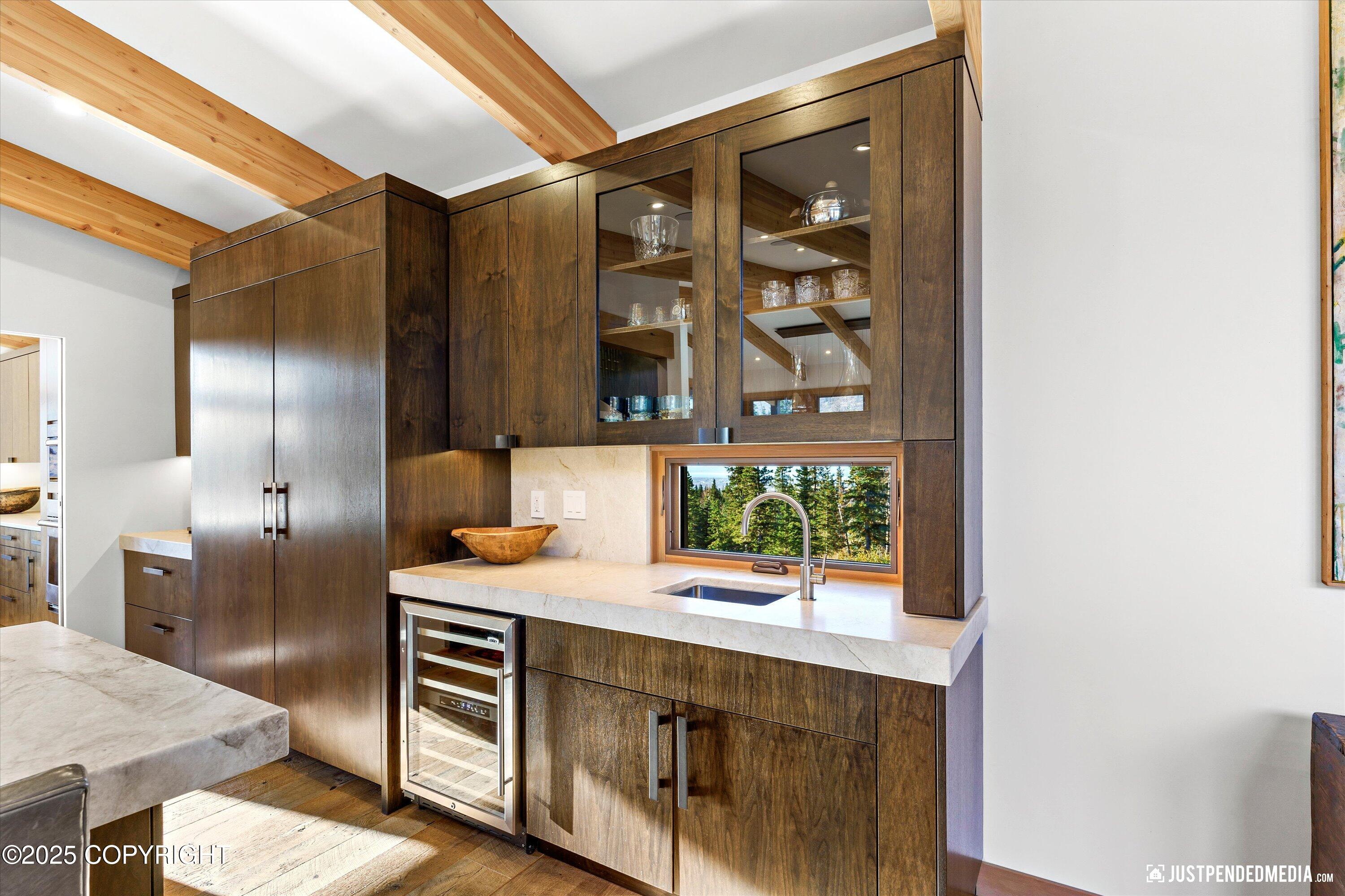 Anchorage, Alaska, 99507, United States, 3 Bedrooms Bedrooms, ,3 BathroomsBathrooms,Residential,Active,1964460