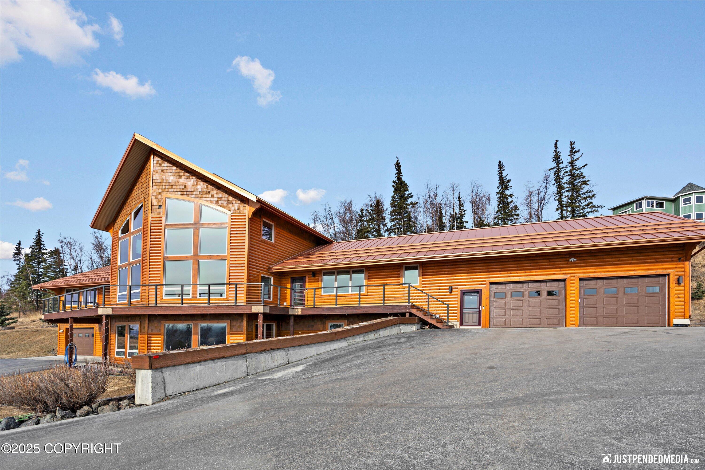 Eagle River, Alaska, 99577, United States, 4 Bedrooms Bedrooms, ,5 BathroomsBathrooms,Residential,Active,1849197