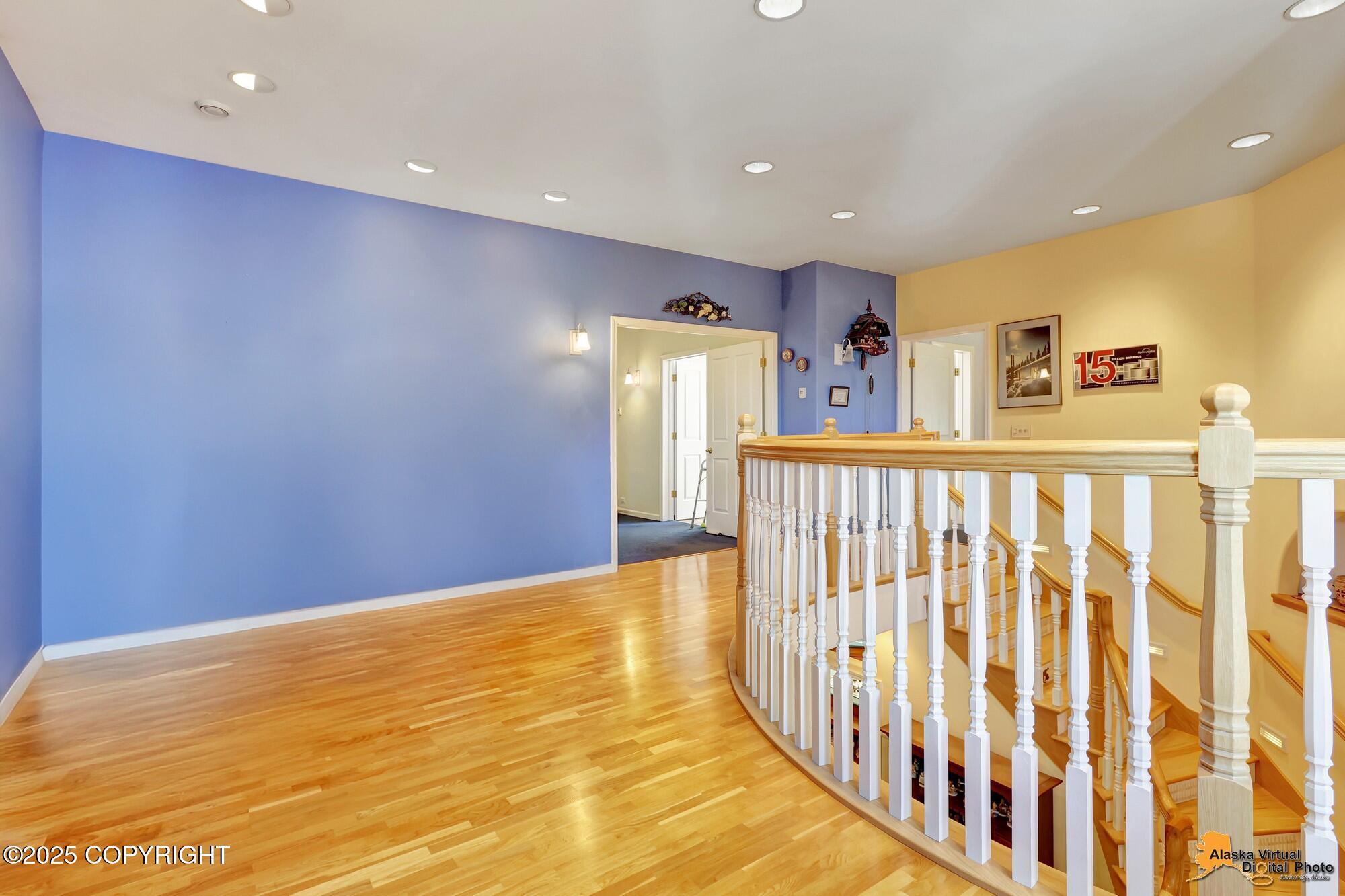 Anchorage, Alaska, 99516, United States, 4 Bedrooms Bedrooms, ,5 BathroomsBathrooms,Residential,Active,1914594
