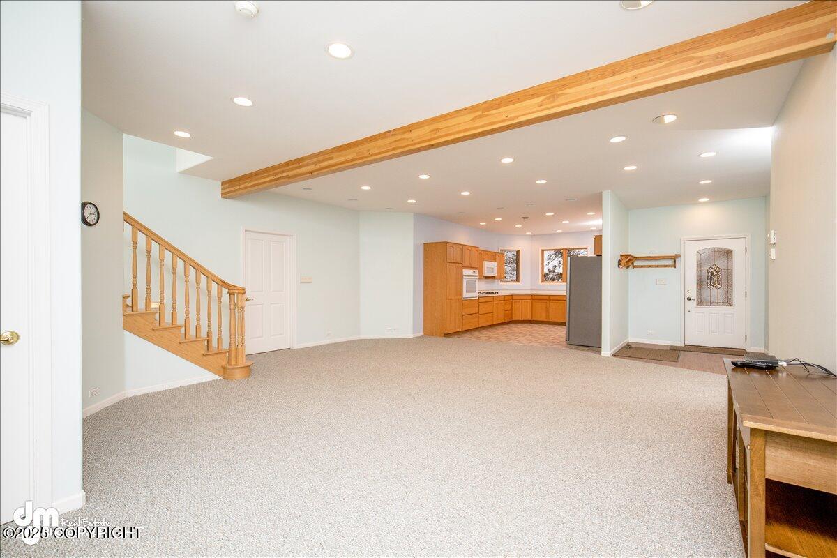 Anchorage, Alaska, 99516, United States, 4 Bedrooms Bedrooms, ,5 BathroomsBathrooms,Residential,Active,1914594