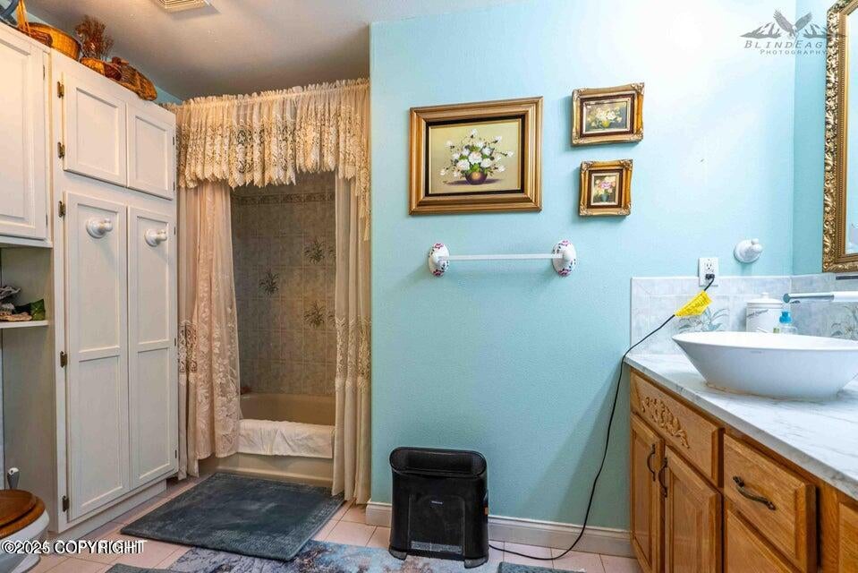 Wasilla, Alaska, 99654, United States, 7 Bedrooms Bedrooms, ,6 BathroomsBathrooms,Residential,Active,1849198