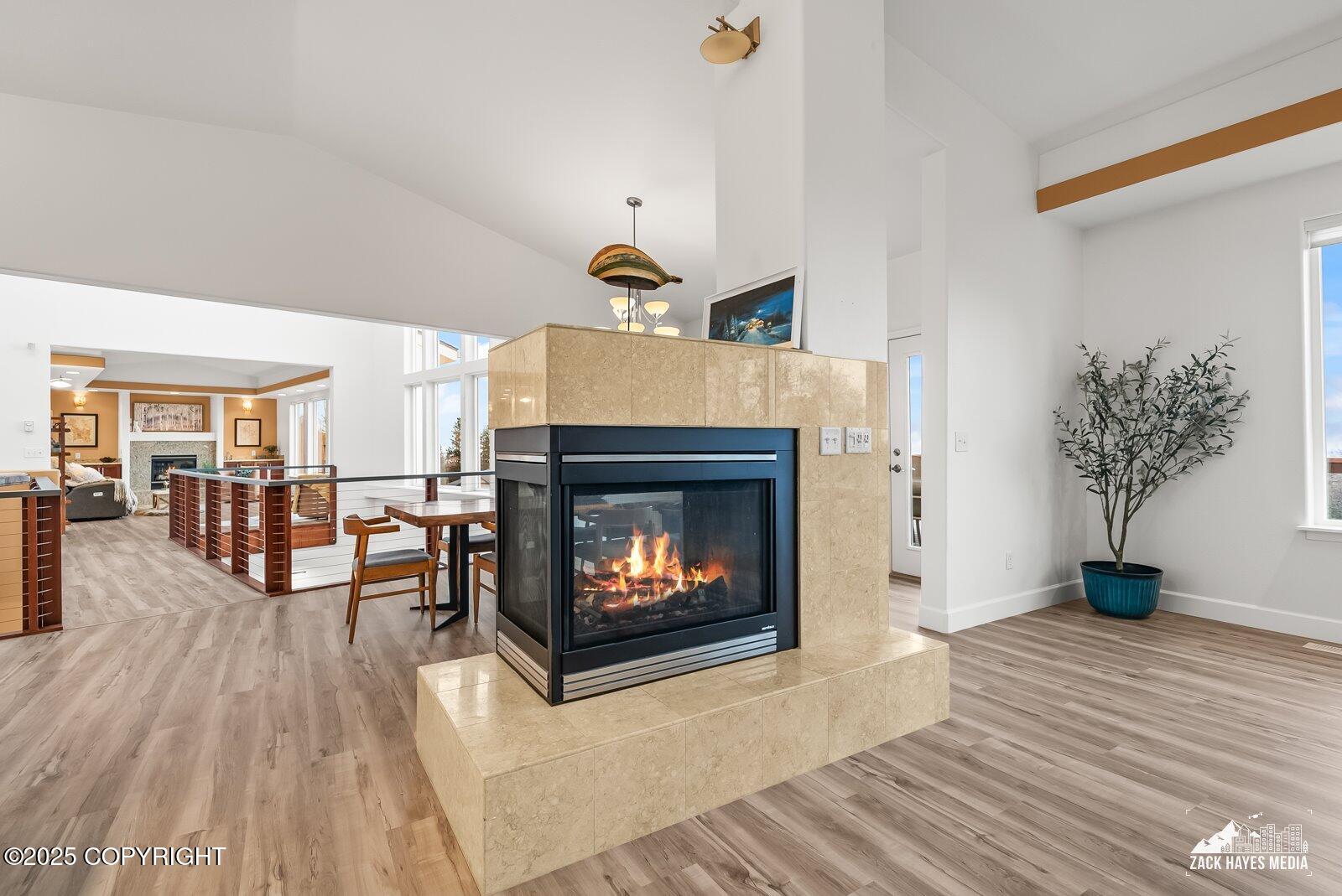 Anchorage, Alaska, 99507, United States, 4 Bedrooms Bedrooms, ,4 BathroomsBathrooms,Residential,Active,1965789