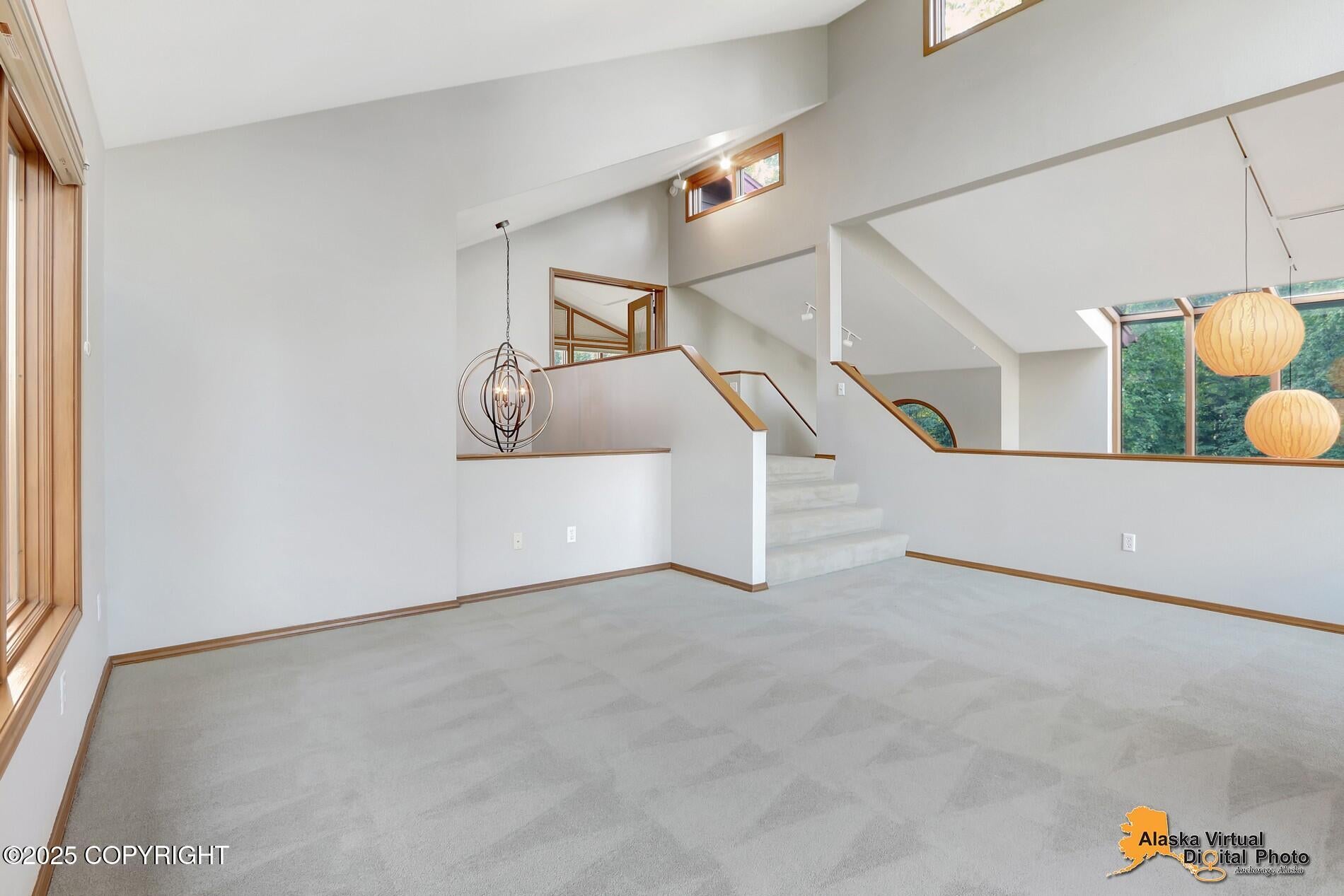 Anchorage, Alaska, 99504, United States, 6 Bedrooms Bedrooms, ,5 BathroomsBathrooms,Residential,Active,1926712