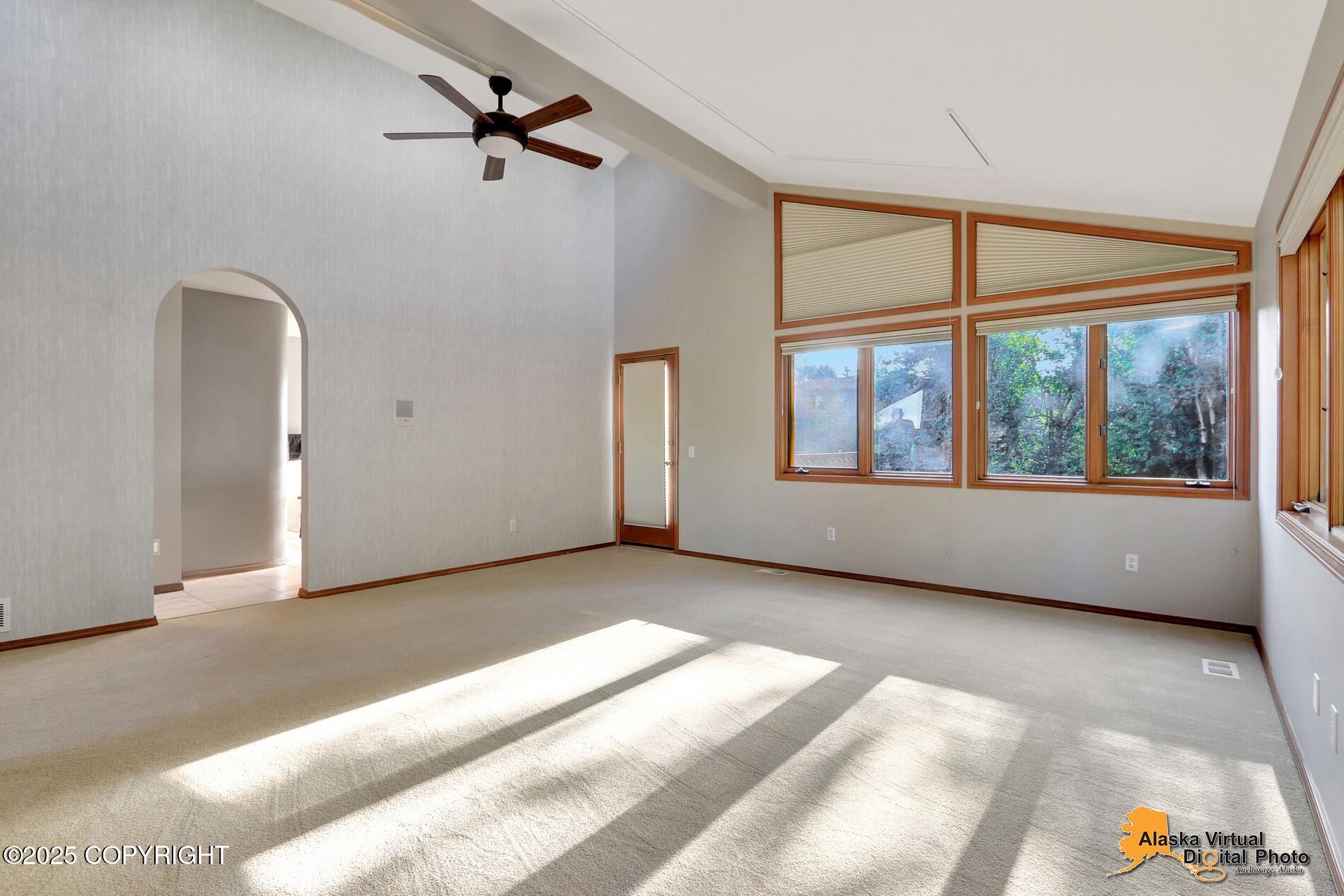 Anchorage, Alaska, 99504, United States, 6 Bedrooms Bedrooms, ,5 BathroomsBathrooms,Residential,Active,1926712