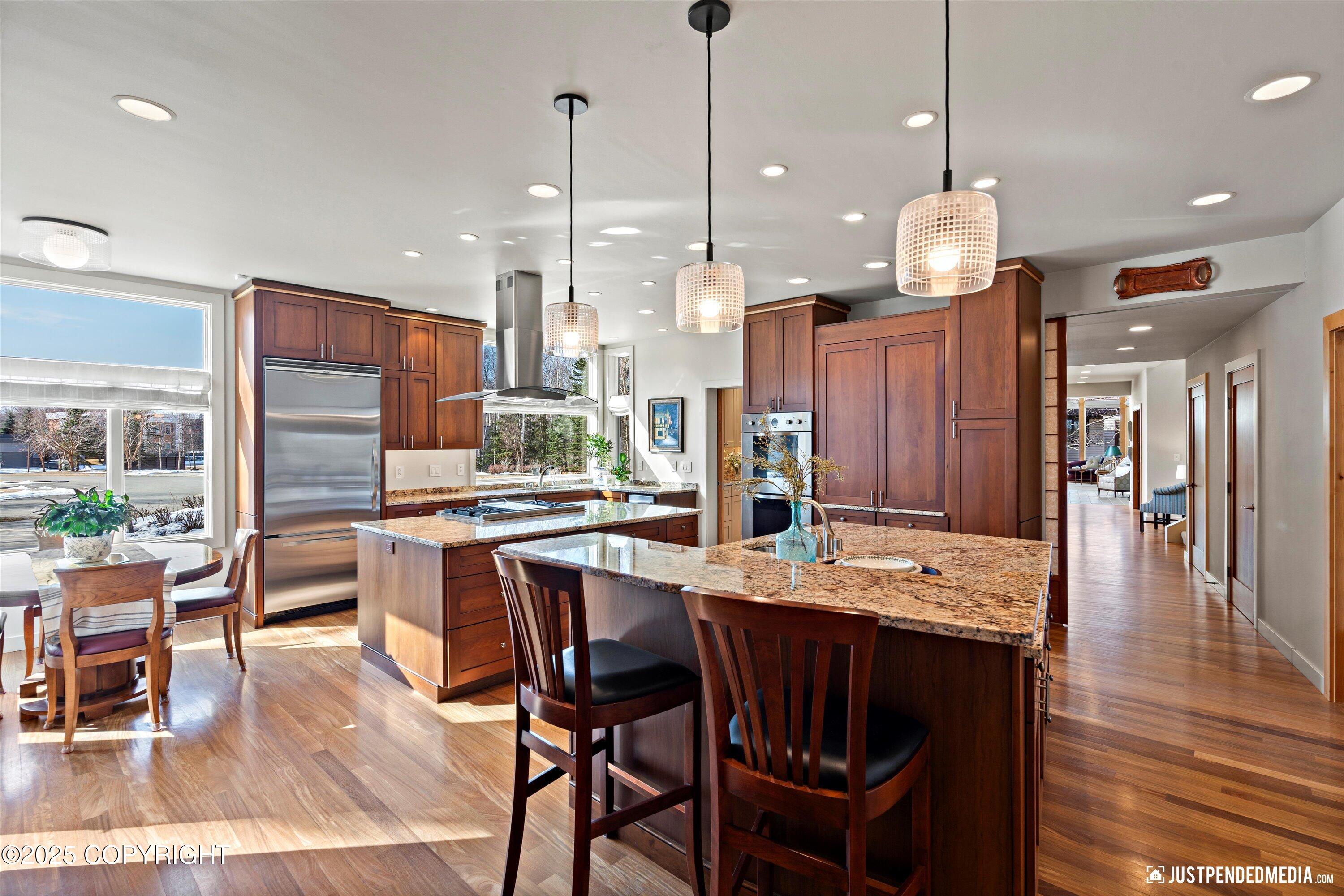 Anchorage, Alaska, 99517, United States, 3 Bedrooms Bedrooms, ,5 BathroomsBathrooms,Residential,Active,1849181