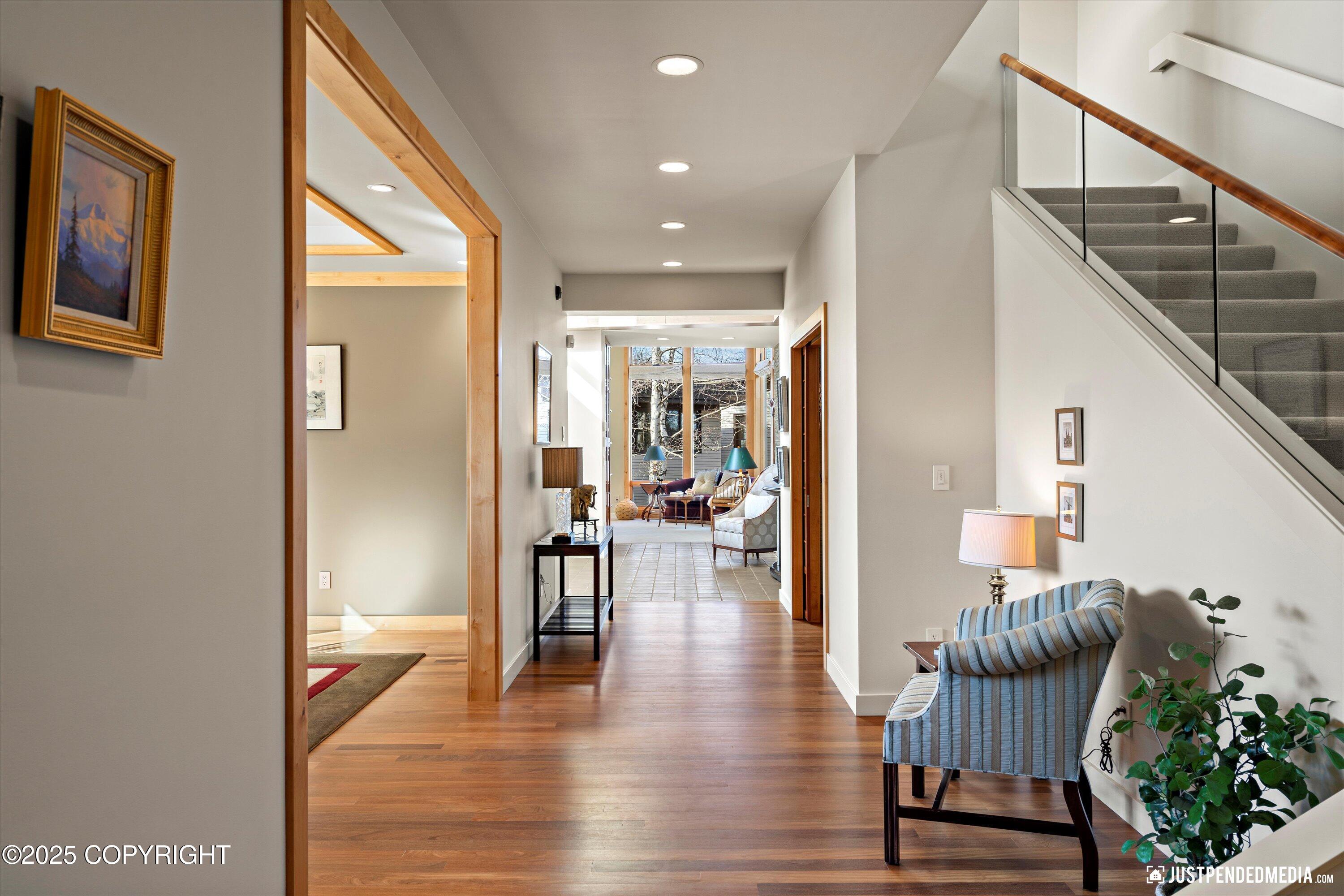 Anchorage, Alaska, 99517, United States, 3 Bedrooms Bedrooms, ,5 BathroomsBathrooms,Residential,Active,1849181