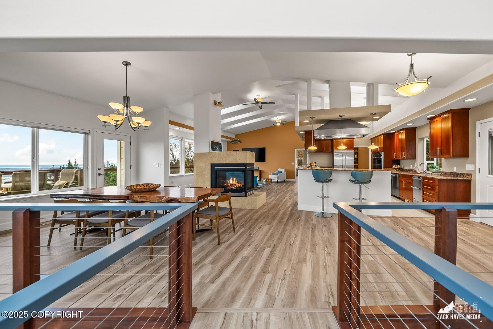 Anchorage, Alaska, 99507, United States, 4 Bedrooms Bedrooms, ,4 BathroomsBathrooms,Residential,Active,1965789