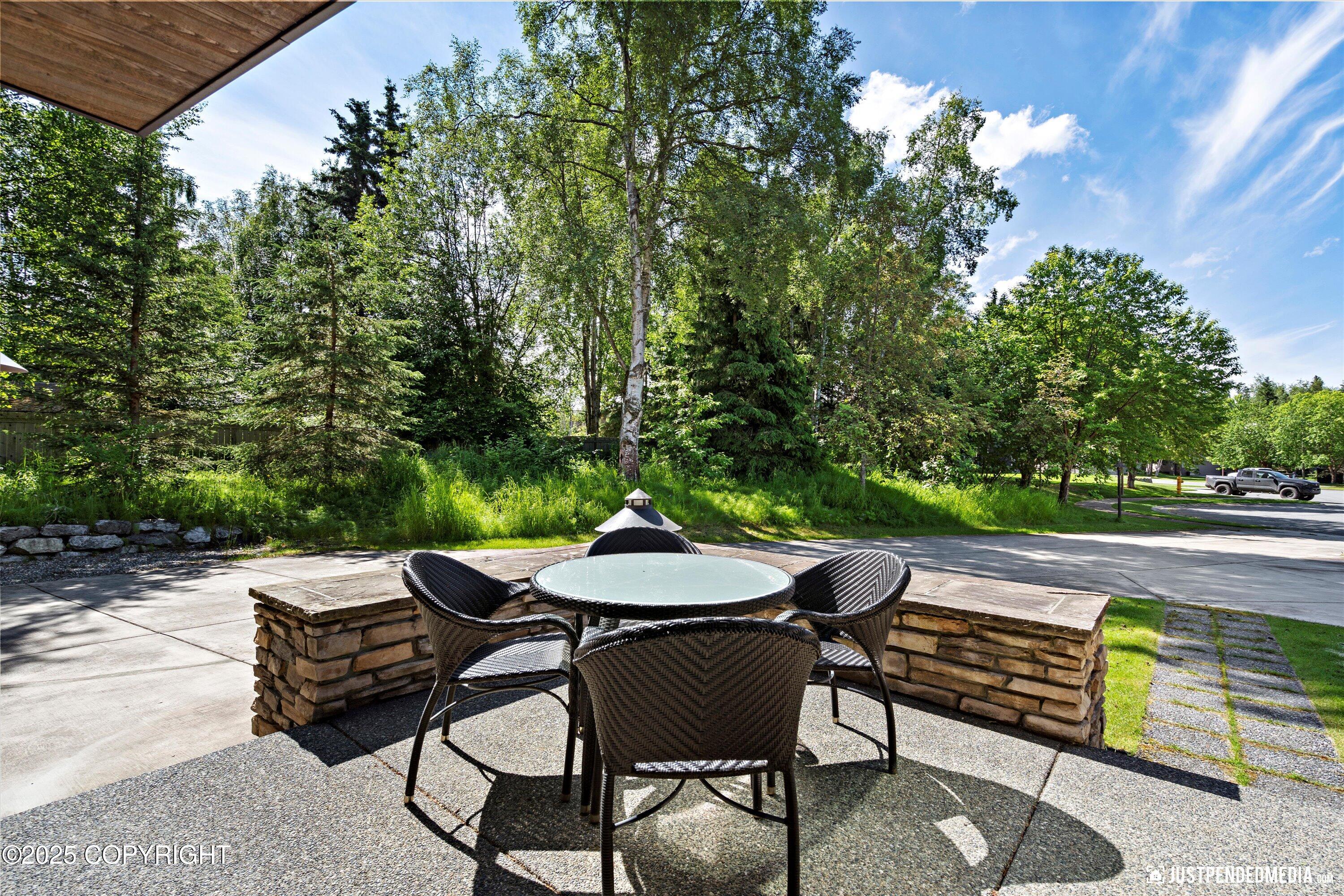 Anchorage, Alaska, 99517, United States, 3 Bedrooms Bedrooms, ,5 BathroomsBathrooms,Residential,Active,1849181