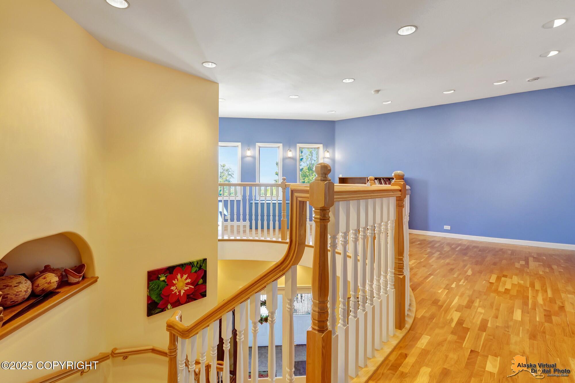 Anchorage, Alaska, 99516, United States, 4 Bedrooms Bedrooms, ,5 BathroomsBathrooms,Residential,Active,1914594