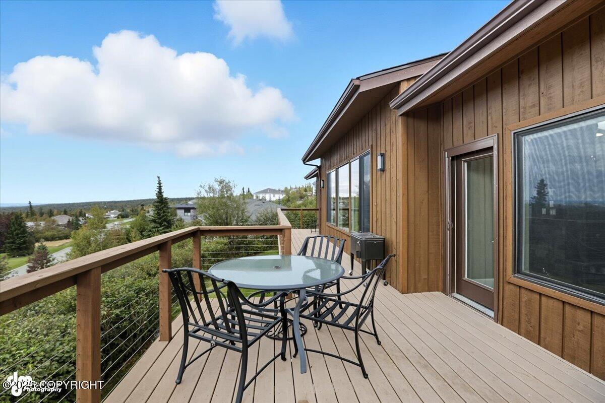 Anchorage, Alaska, 99516, United States, 4 Bedrooms Bedrooms, ,4 BathroomsBathrooms,Residential,Active,1941353