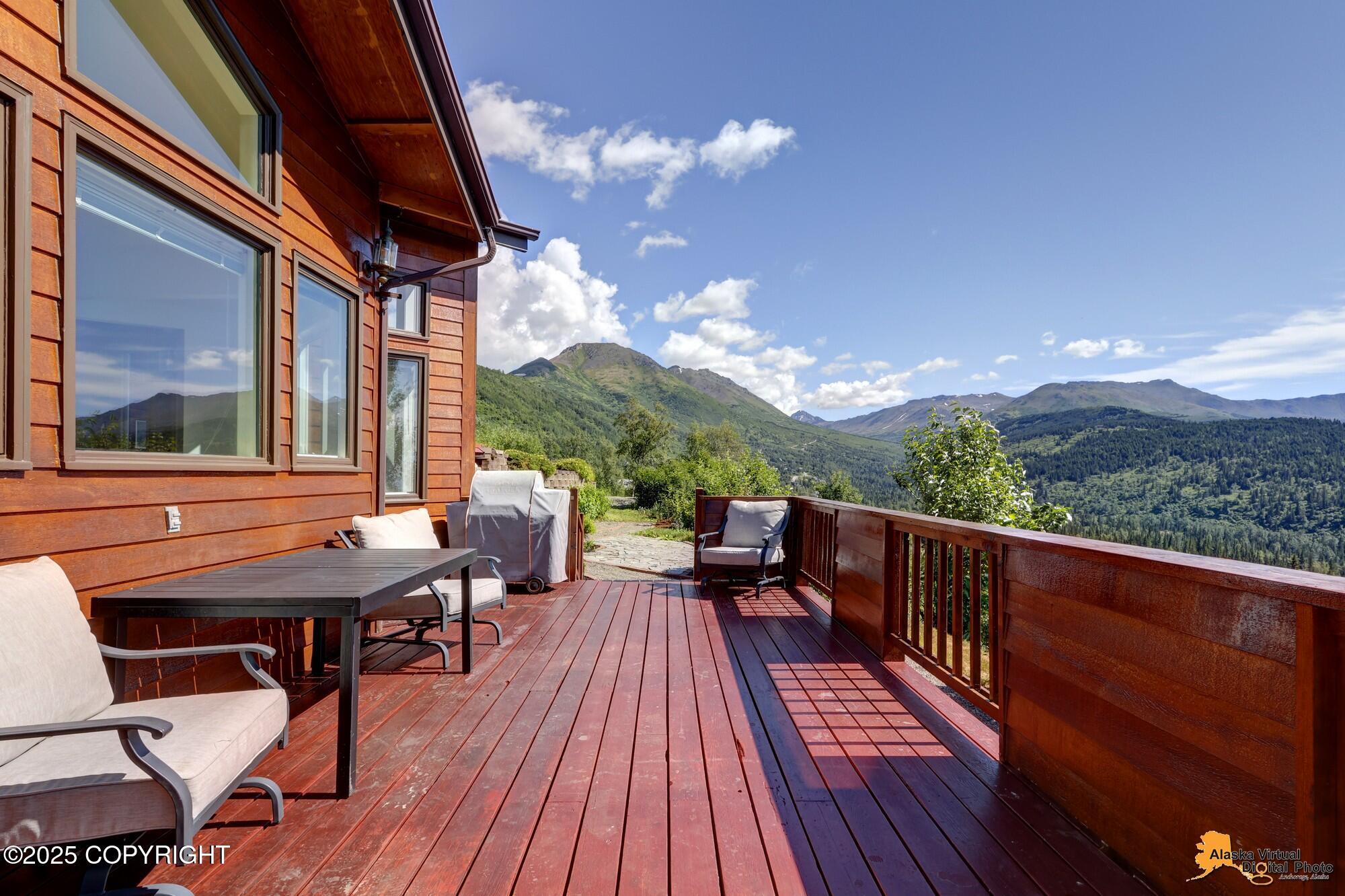 Anchorage, Alaska, 99516, United States, 3 Bedrooms Bedrooms, ,4 BathroomsBathrooms,Residential,Active,1936614