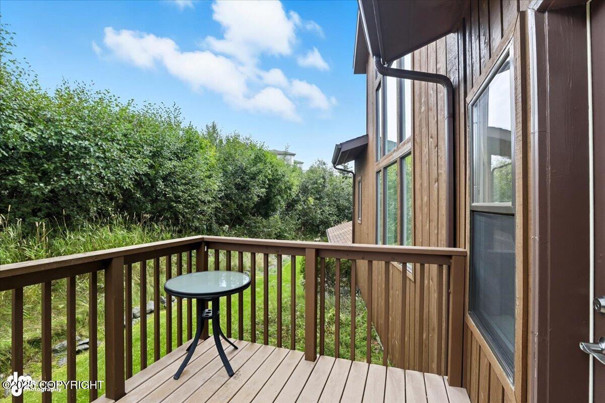 Anchorage, Alaska, 99516, United States, 4 Bedrooms Bedrooms, ,4 BathroomsBathrooms,Residential,Active,1941353