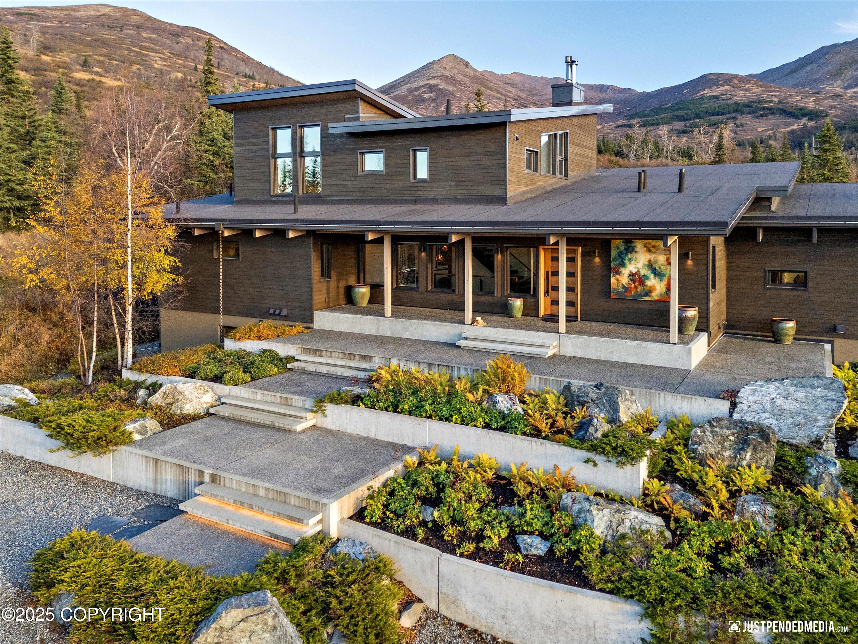 Anchorage, Alaska, 99507, United States, 3 Bedrooms Bedrooms, ,3 BathroomsBathrooms,Residential,Active,1964460