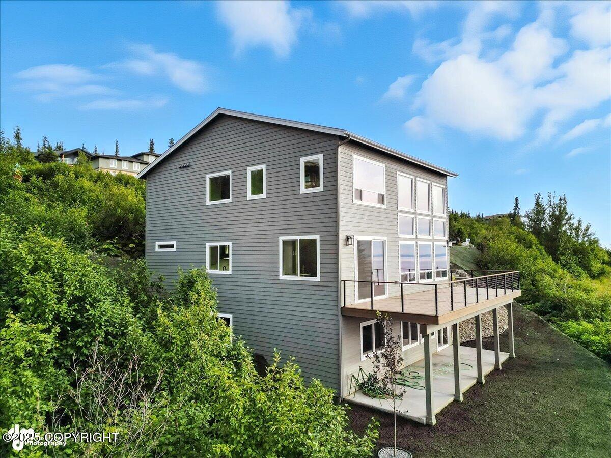 Anchorage, Alaska, 99516, United States, 5 Bedrooms Bedrooms, ,4 BathroomsBathrooms,Residential,Active,1922284