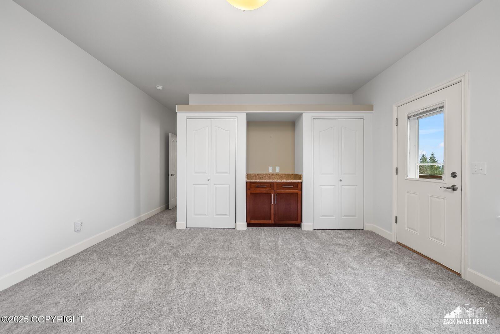 Anchorage, Alaska, 99507, United States, 4 Bedrooms Bedrooms, ,4 BathroomsBathrooms,Residential,Active,1965789