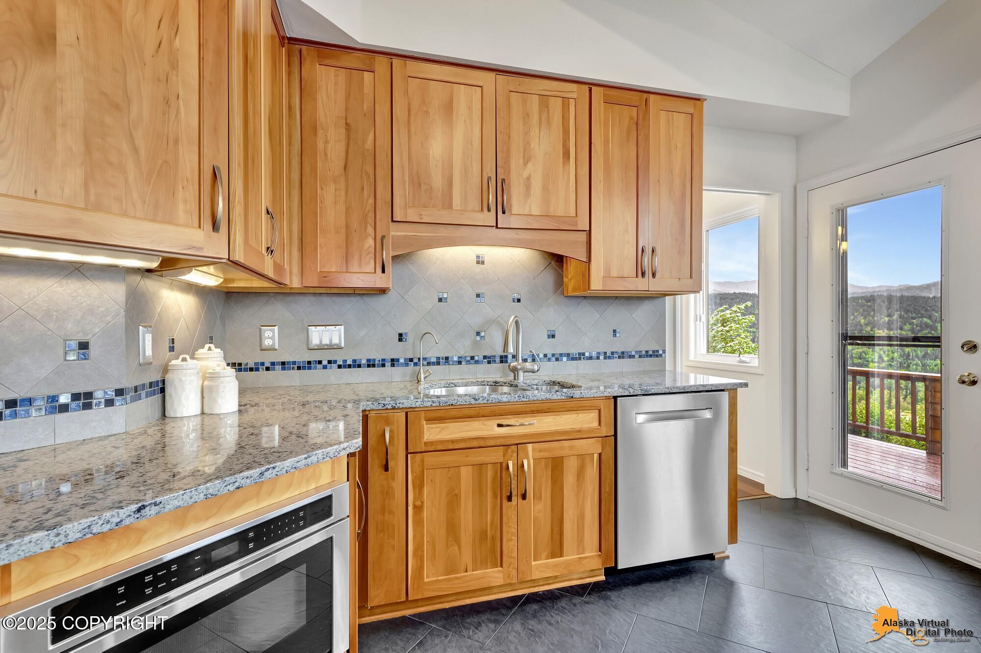 Anchorage, Alaska, 99516, United States, 3 Bedrooms Bedrooms, ,4 BathroomsBathrooms,Residential,Active,1936614