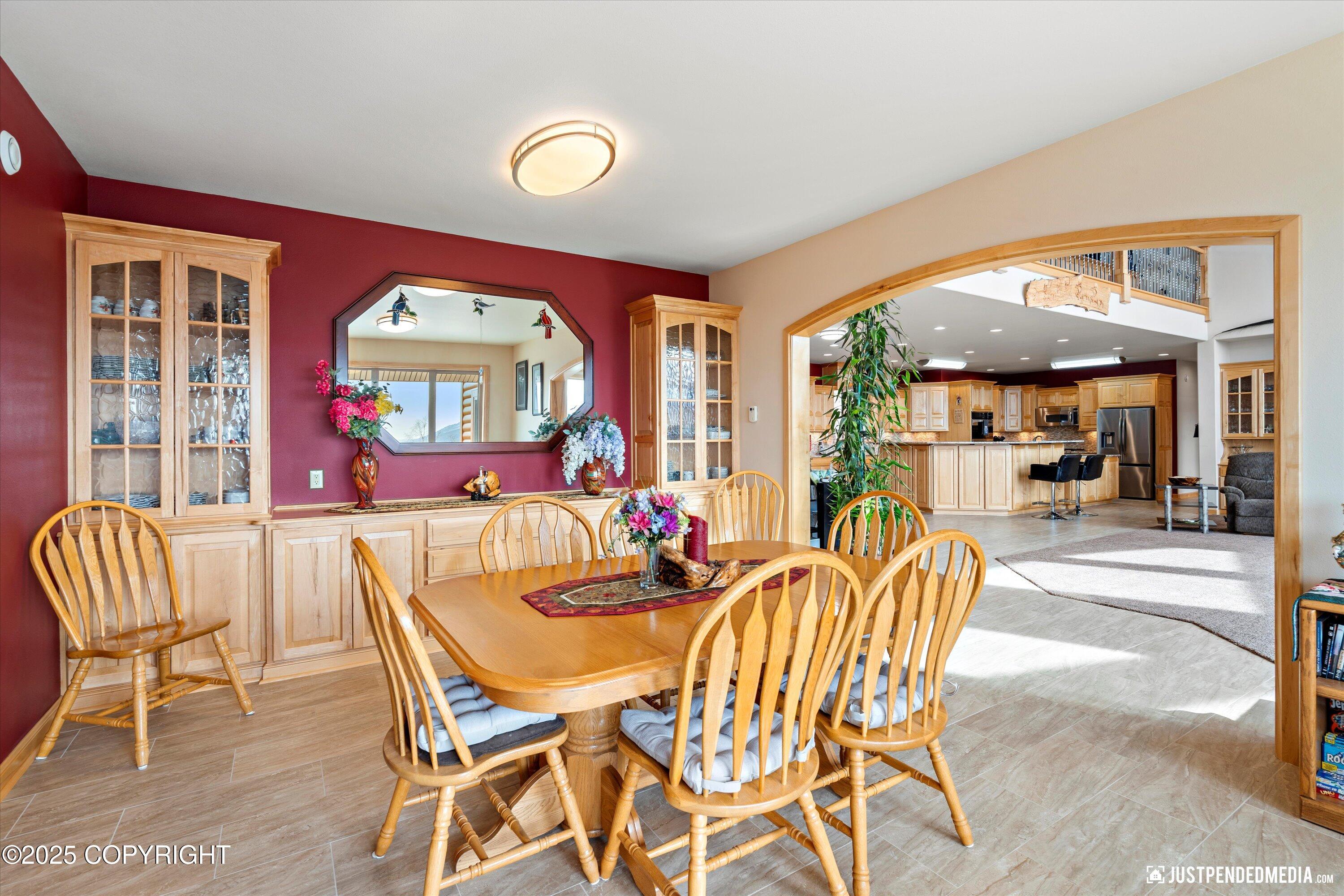 Eagle River, Alaska, 99577, United States, 4 Bedrooms Bedrooms, ,5 BathroomsBathrooms,Residential,Active,1849197