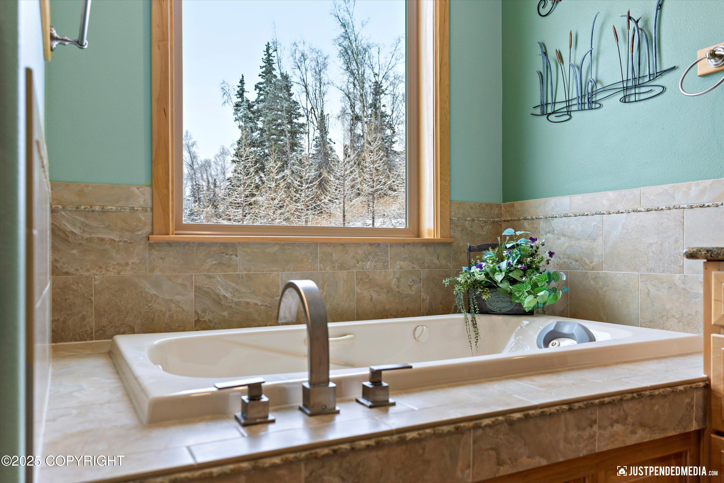 Eagle River, Alaska, 99577, United States, 4 Bedrooms Bedrooms, ,5 BathroomsBathrooms,Residential,Active,1849197