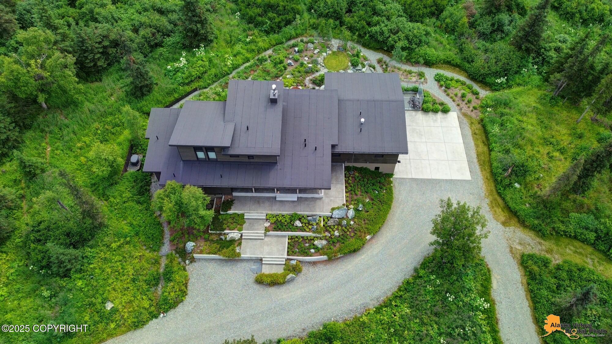 Anchorage, Alaska, 99507, United States, 3 Bedrooms Bedrooms, ,3 BathroomsBathrooms,Residential,Active,1964460