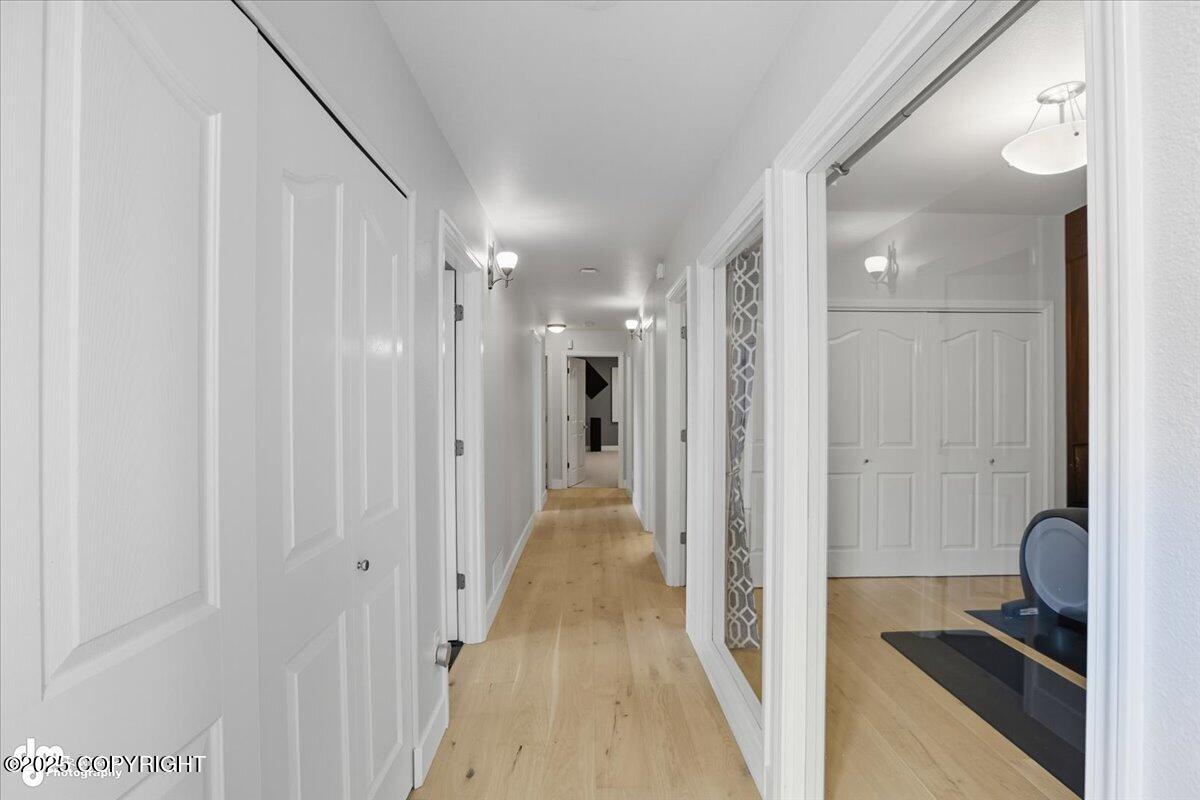 Anchorage, Alaska, 99516, United States, 4 Bedrooms Bedrooms, ,4 BathroomsBathrooms,Residential,Active,1941353