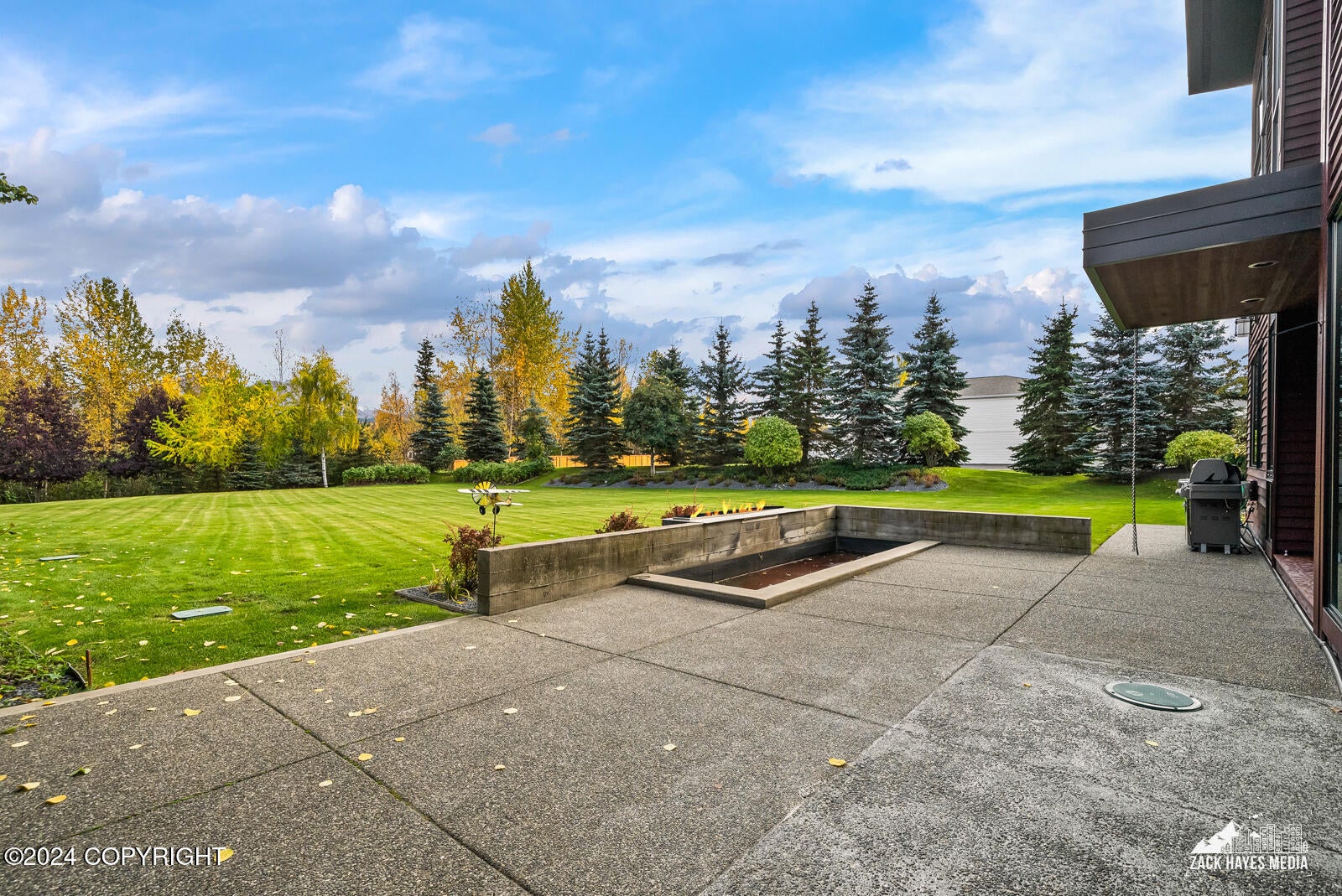 Anchorage, Alaska, 99516, United States, 4 Bedrooms Bedrooms, ,7 BathroomsBathrooms,Residential,Active,1849221