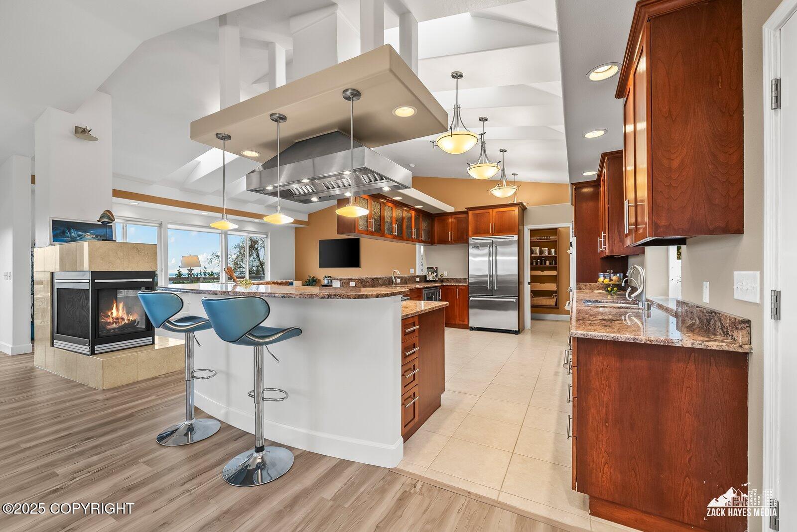 Anchorage, Alaska, 99507, United States, 4 Bedrooms Bedrooms, ,4 BathroomsBathrooms,Residential,Active,1965789