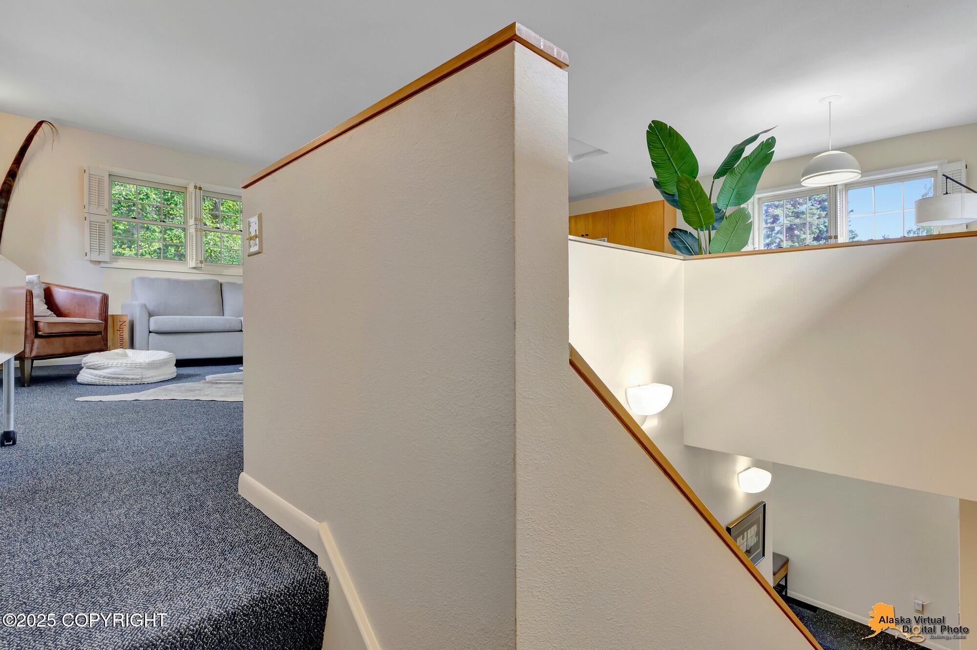 Anchorage, Alaska, 99501, United States, 4 Bedrooms Bedrooms, ,5 BathroomsBathrooms,Residential,Active,1920233