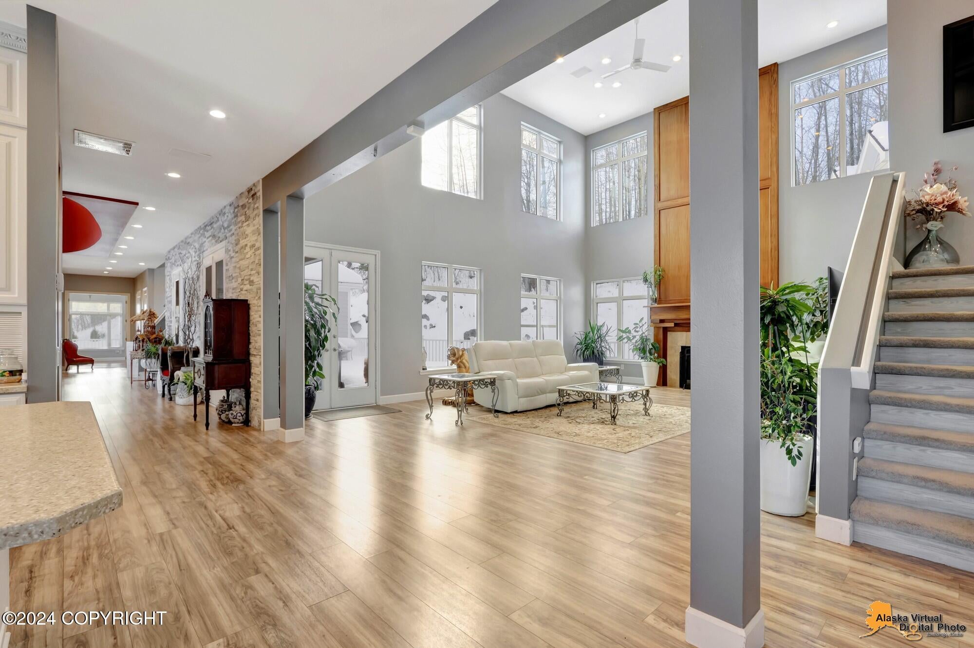 Anchorage, Alaska, 99502, United States, 4 Bedrooms Bedrooms, ,6 BathroomsBathrooms,Residential,Active,1849193