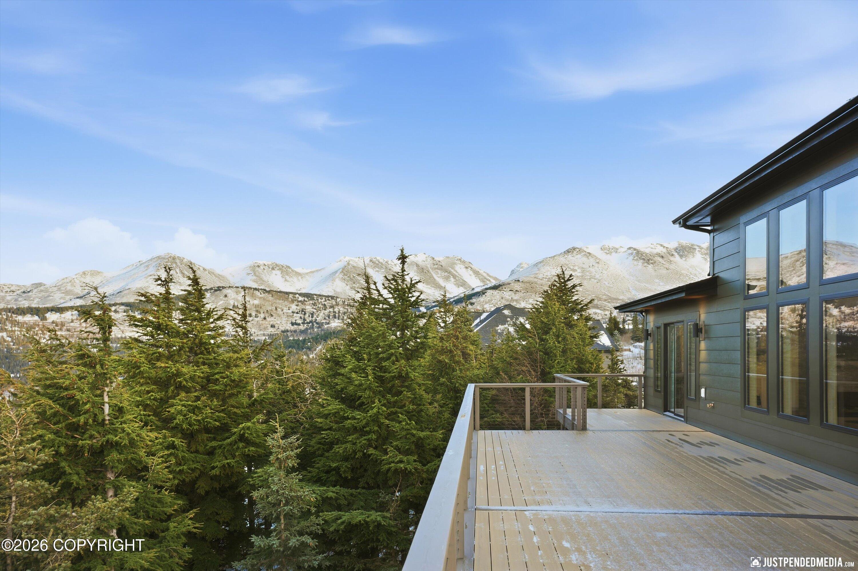 Anchorage, Alaska, 99516, United States, 4 Bedrooms Bedrooms, ,6 BathroomsBathrooms,Residential,Active,2011878