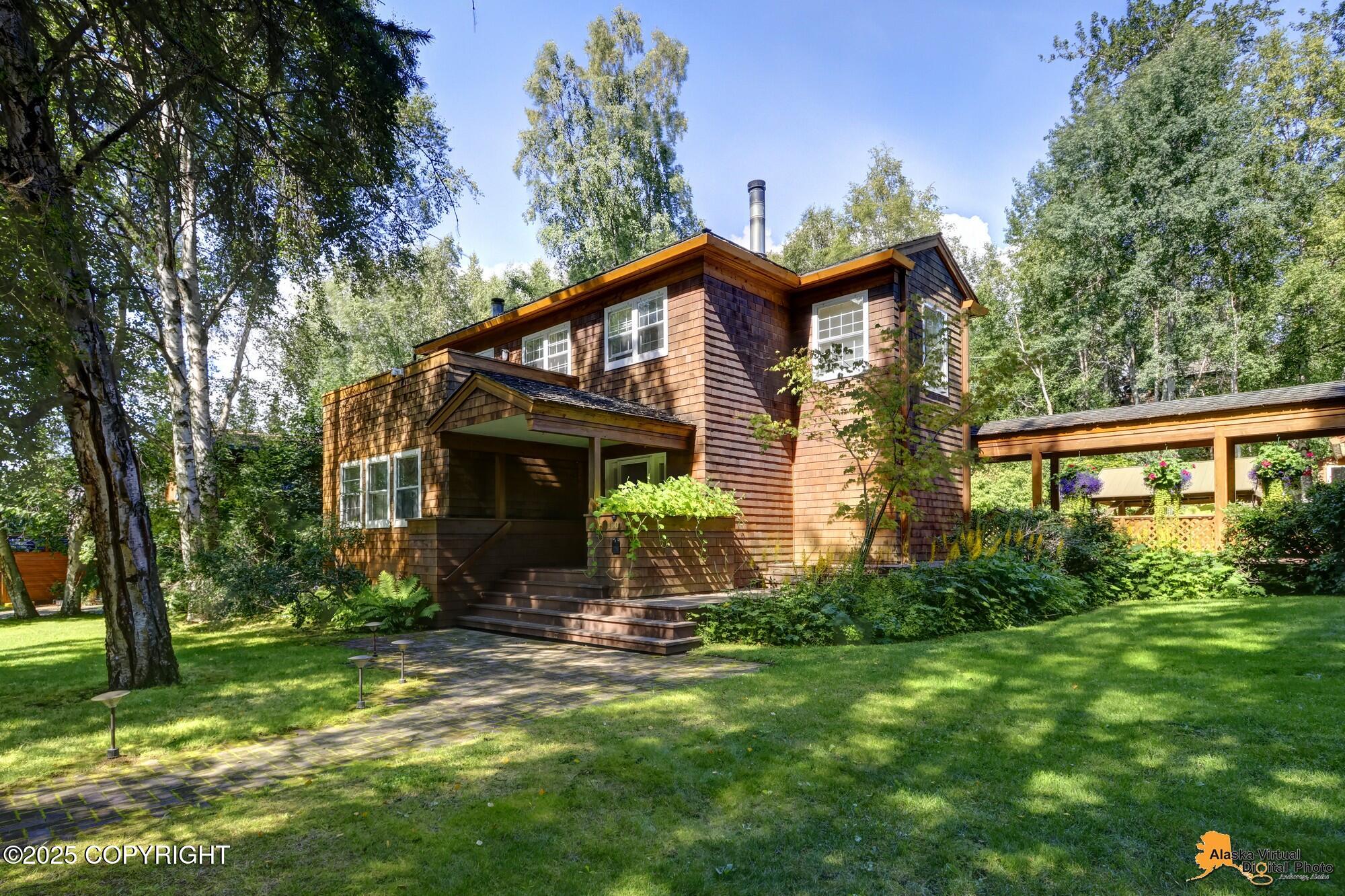 Anchorage, Alaska, 99501, United States, 4 Bedrooms Bedrooms, ,5 BathroomsBathrooms,Residential,Active,1920233
