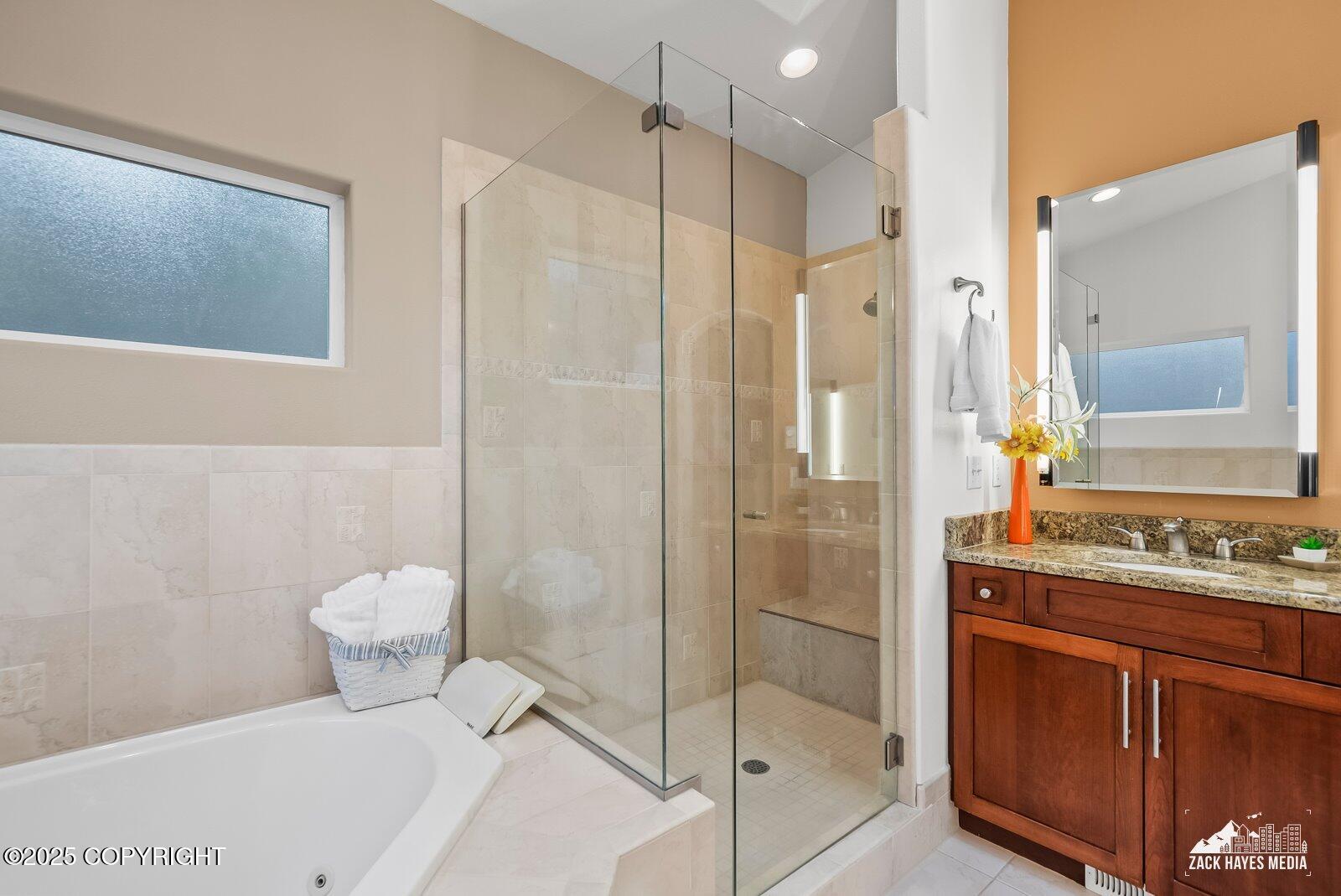 Anchorage, Alaska, 99507, United States, 4 Bedrooms Bedrooms, ,4 BathroomsBathrooms,Residential,Active,1965789