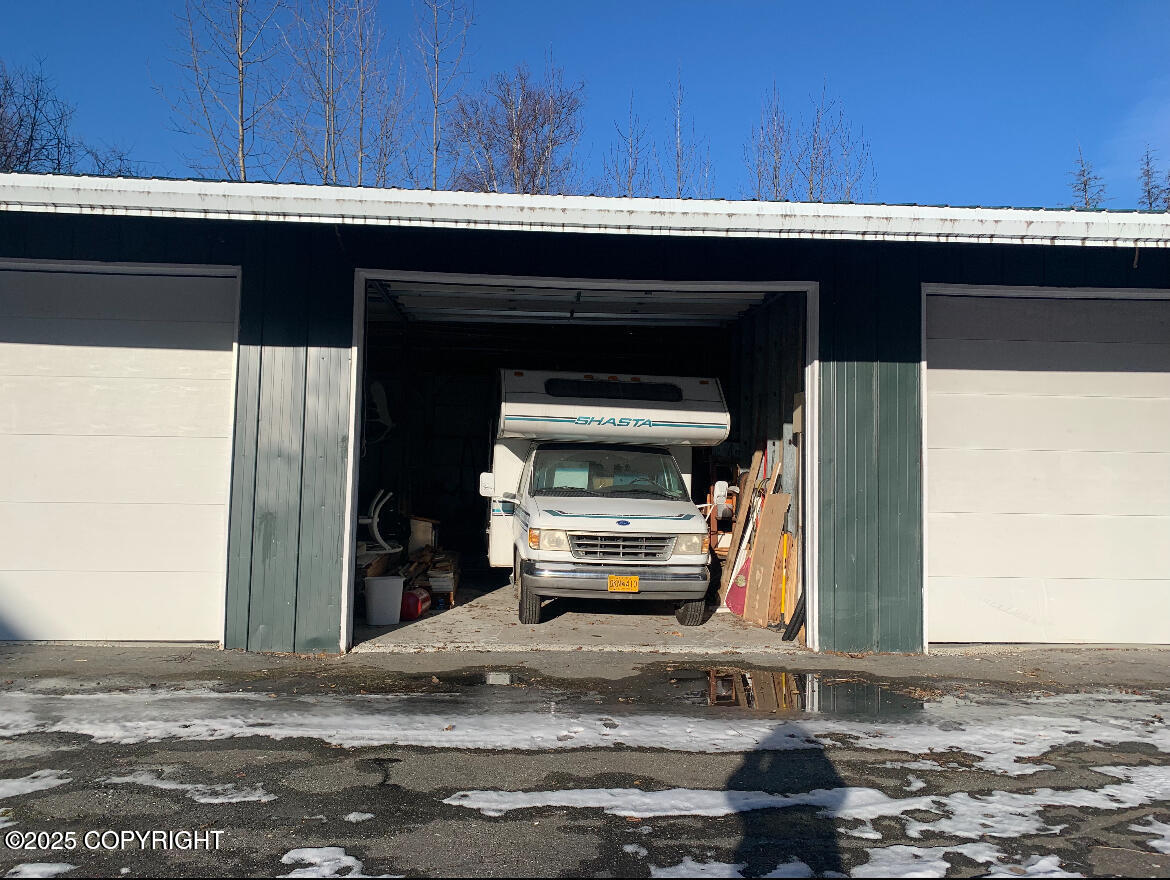 Wasilla, Alaska, 99654, United States, 7 Bedrooms Bedrooms, ,6 BathroomsBathrooms,Residential,Active,2006817