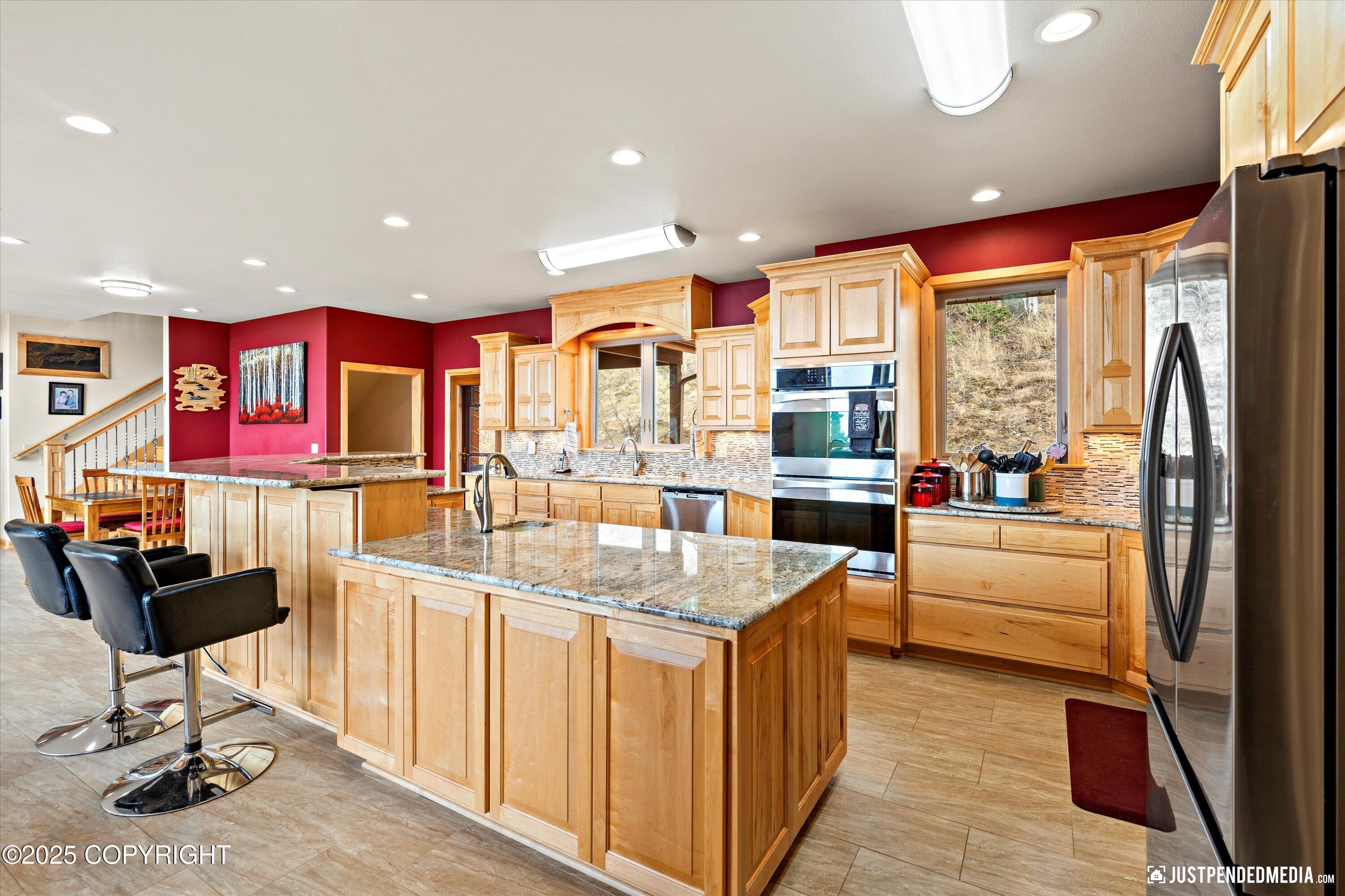 Eagle River, Alaska, 99577, United States, 4 Bedrooms Bedrooms, ,5 BathroomsBathrooms,Residential,Active,1849197