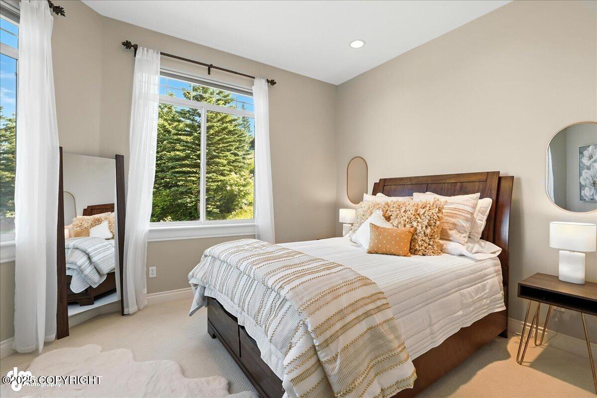 Anchorage, Alaska, 99516, United States, 6 Bedrooms Bedrooms, ,5 BathroomsBathrooms,Residential,Active,1914593