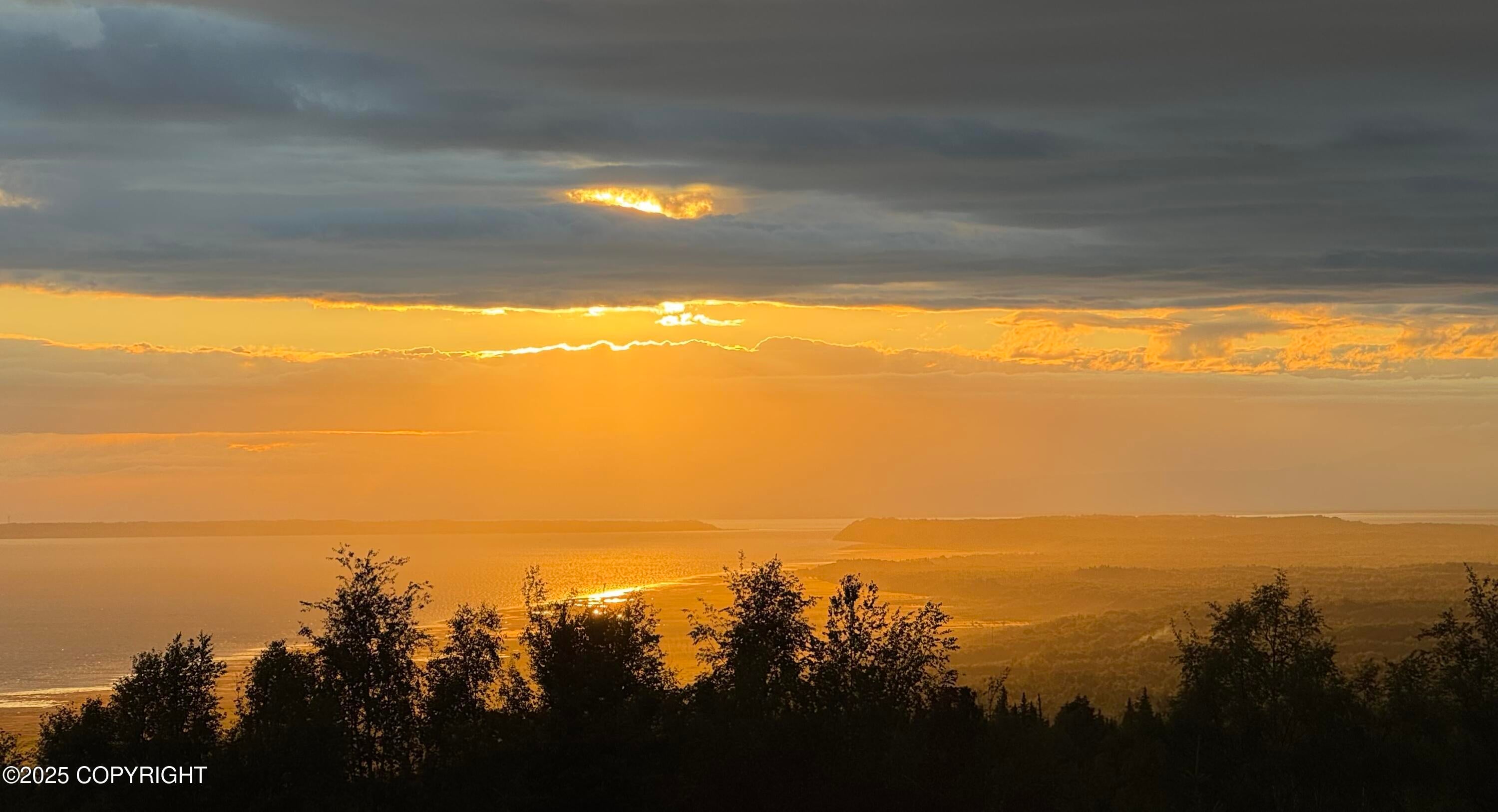 Anchorage, Alaska, 99516, United States, 4 Bedrooms Bedrooms, ,4 BathroomsBathrooms,Residential,Active,1941353