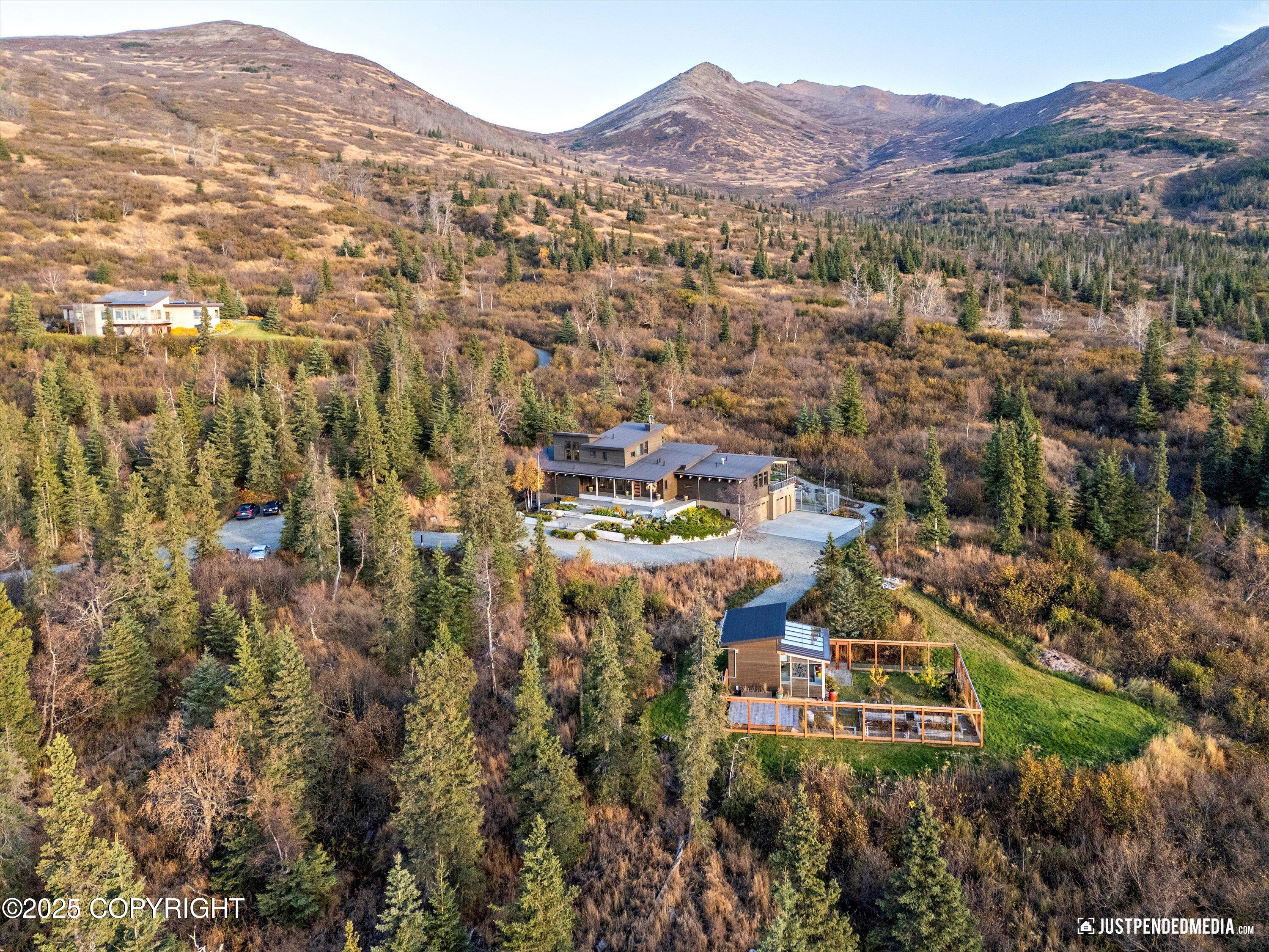 Anchorage, Alaska, 99507, United States, 3 Bedrooms Bedrooms, ,3 BathroomsBathrooms,Residential,Active,1964460