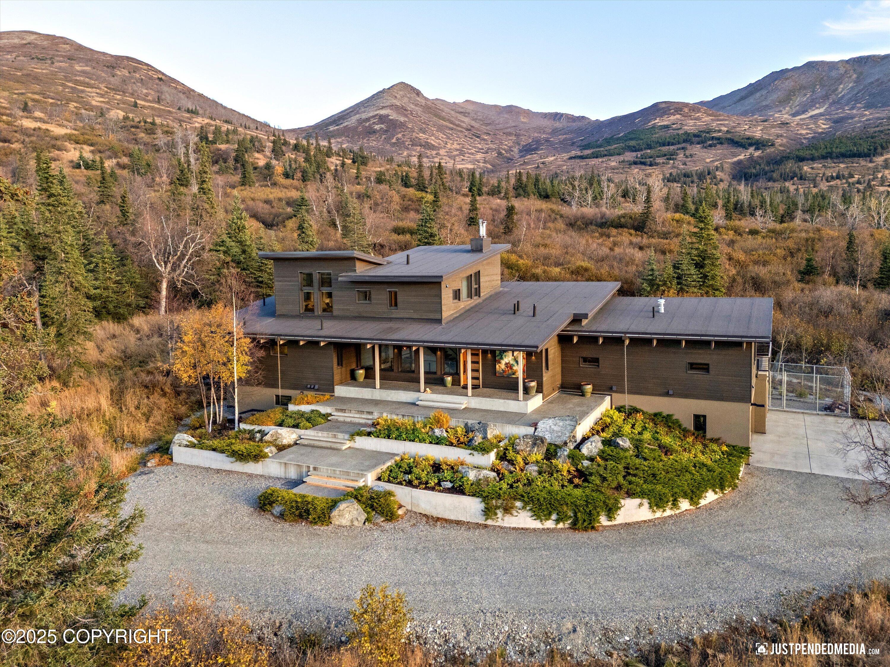 Anchorage, Alaska, 99507, United States, 3 Bedrooms Bedrooms, ,3 BathroomsBathrooms,Residential,Active,1964460