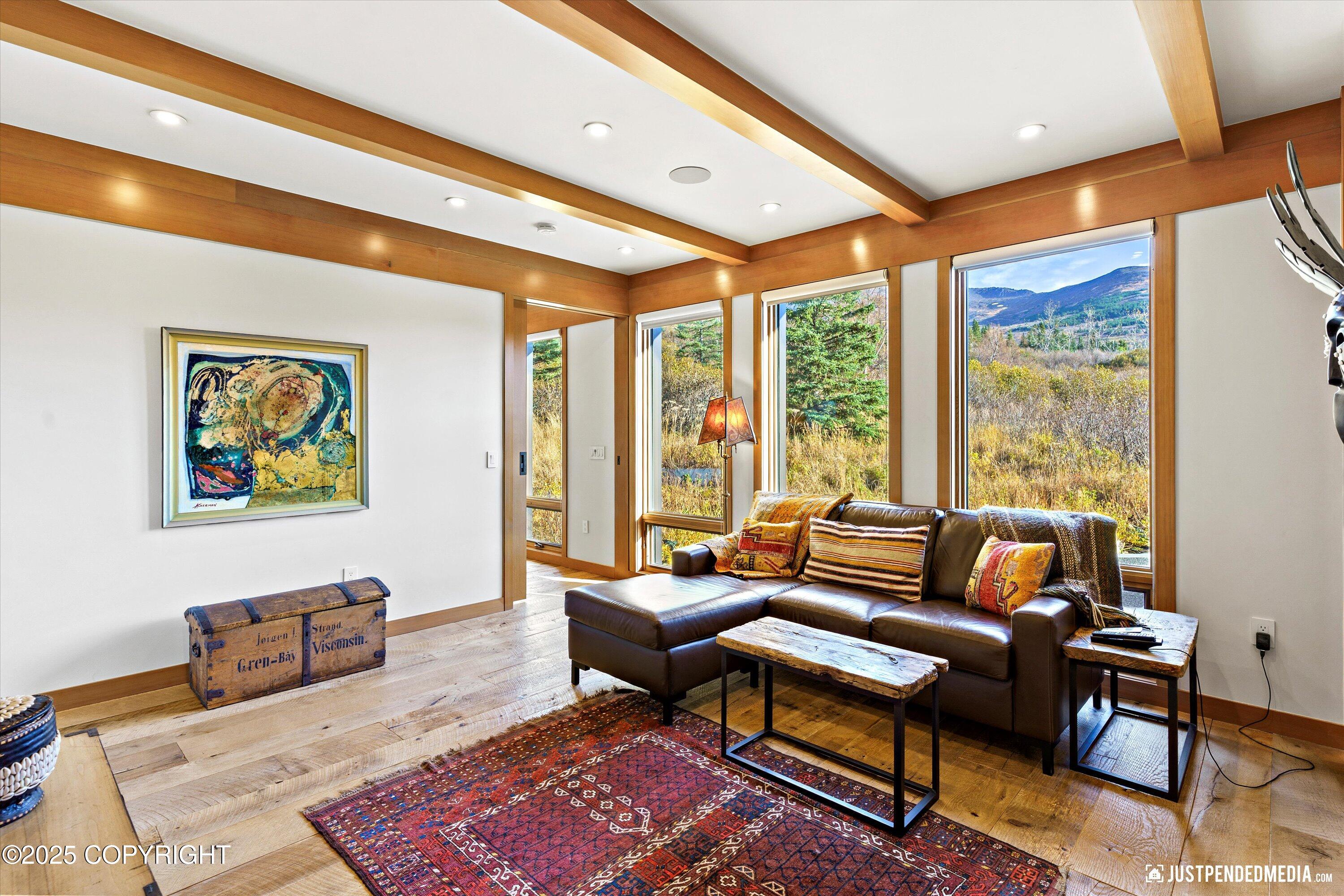 Anchorage, Alaska, 99507, United States, 3 Bedrooms Bedrooms, ,3 BathroomsBathrooms,Residential,Active,1964460