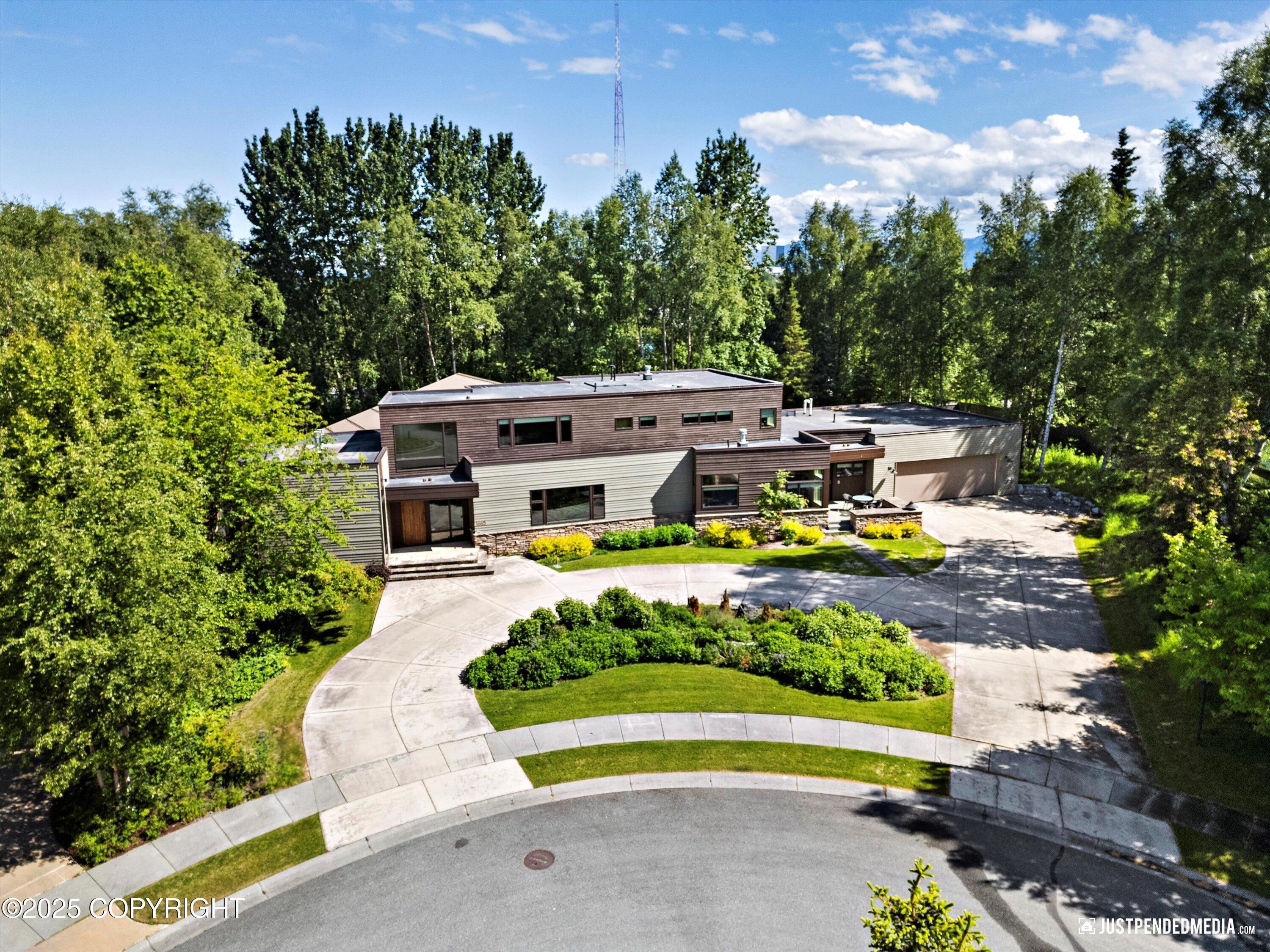 Anchorage, Alaska, 99517, United States, 3 Bedrooms Bedrooms, ,5 BathroomsBathrooms,Residential,Active,1849181