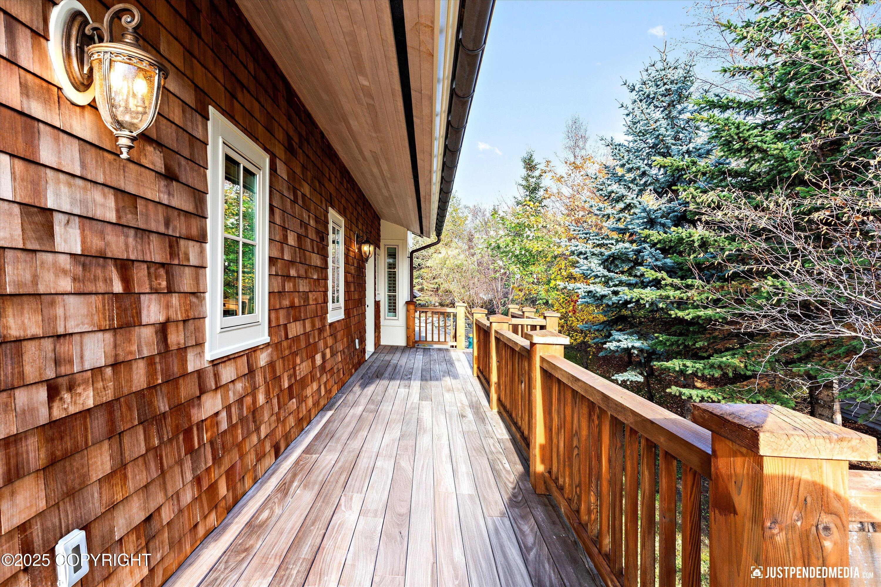 Anchorage, Alaska, 99502, United States, 5 Bedrooms Bedrooms, ,8 BathroomsBathrooms,Residential,Active,1964267