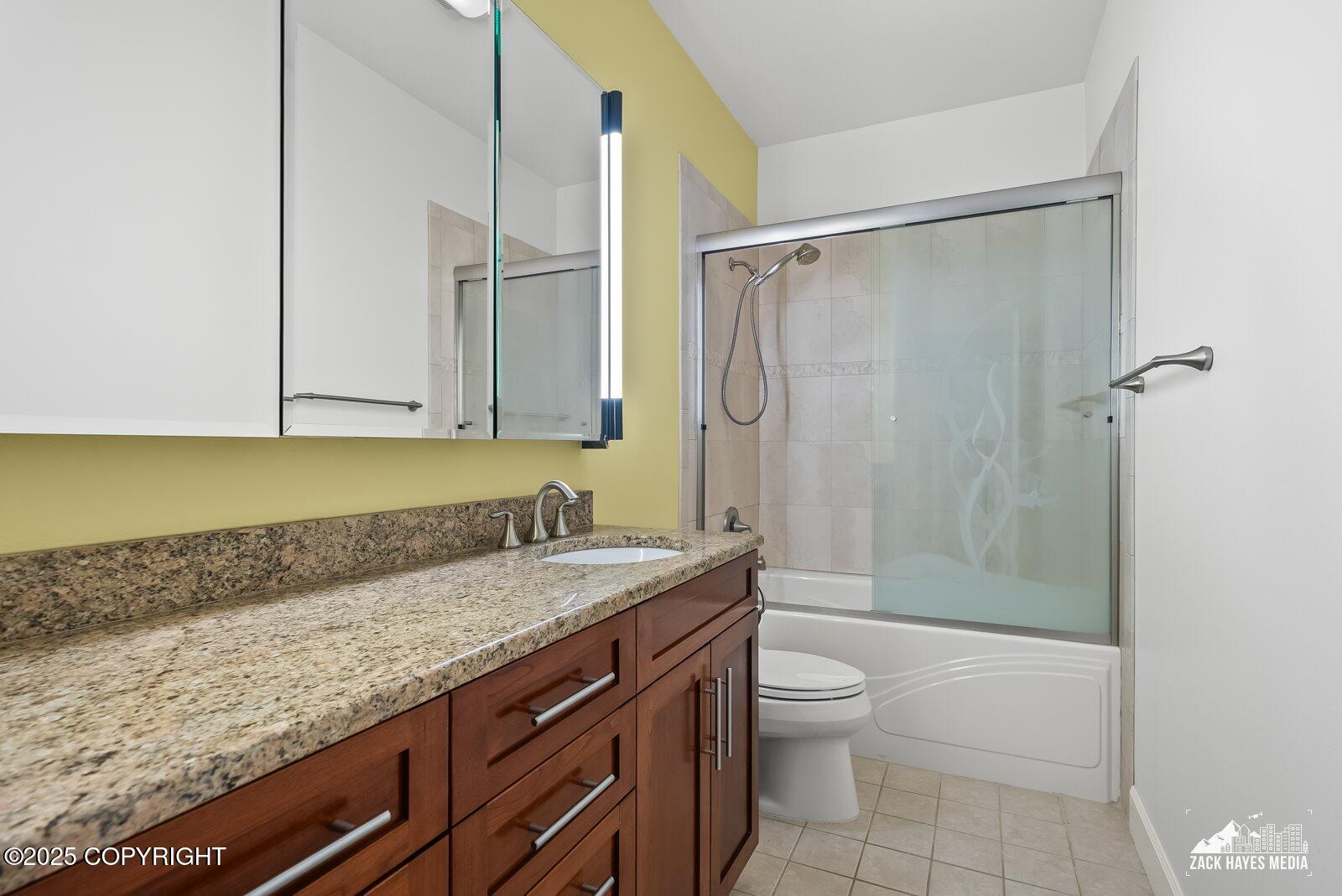 Anchorage, Alaska, 99507, United States, 4 Bedrooms Bedrooms, ,4 BathroomsBathrooms,Residential,Active,1965789