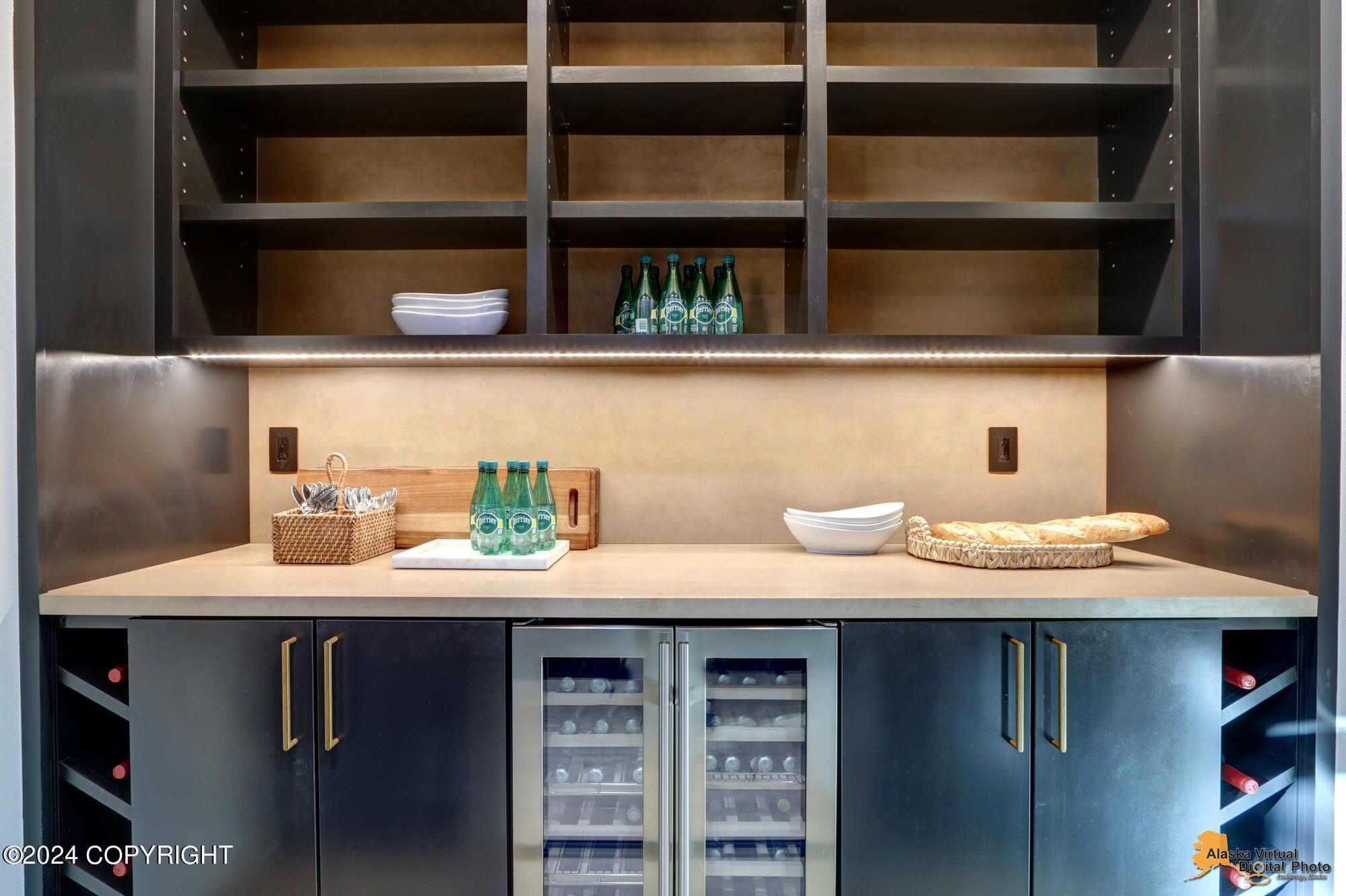 Anchorage, Alaska, 99516, United States, ,3 BathroomsBathrooms,Residential,Active,1770176